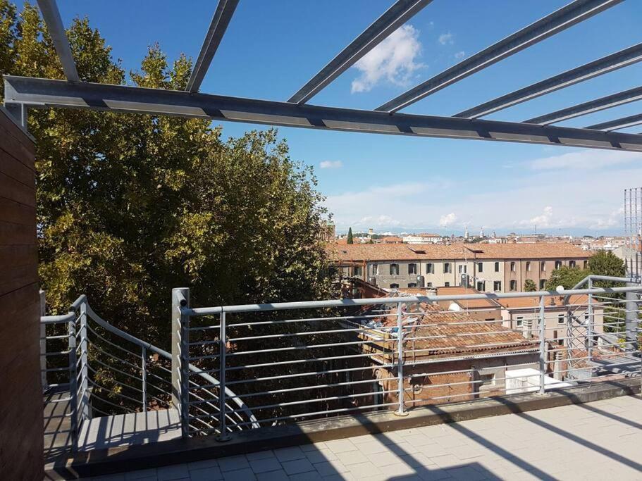Romantic Loft In Appartamento *