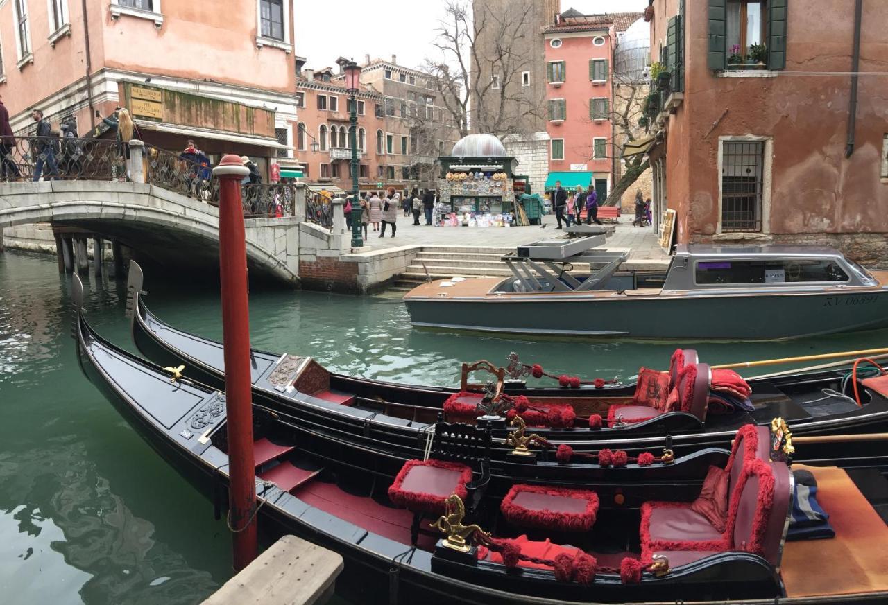 The Wolf House Gasthof Venedig