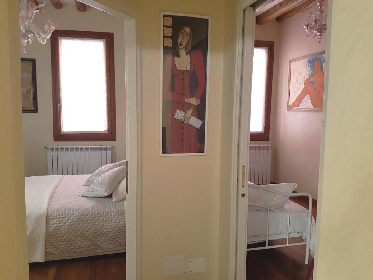 Domus Dea *