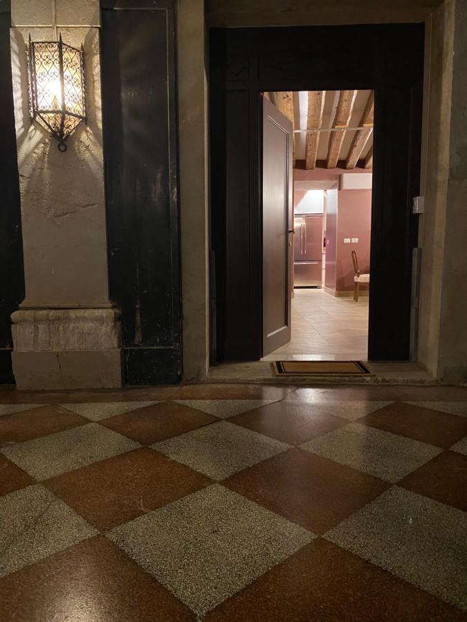 Dimora Contarini Charm On Grand Canal Appartement Venetië