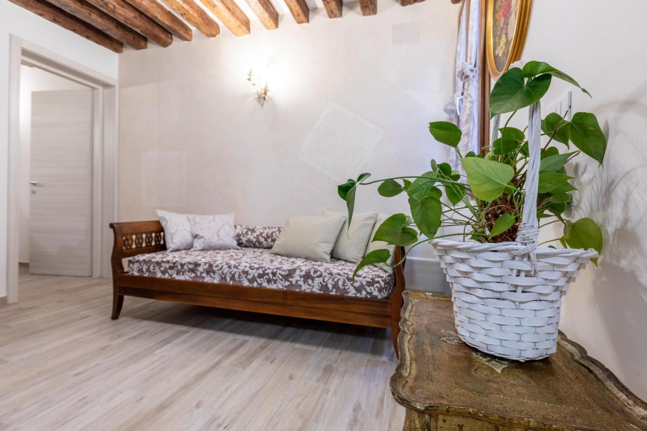 Appartement Con Giardino Privato, In Centro, Vicino Stazione *