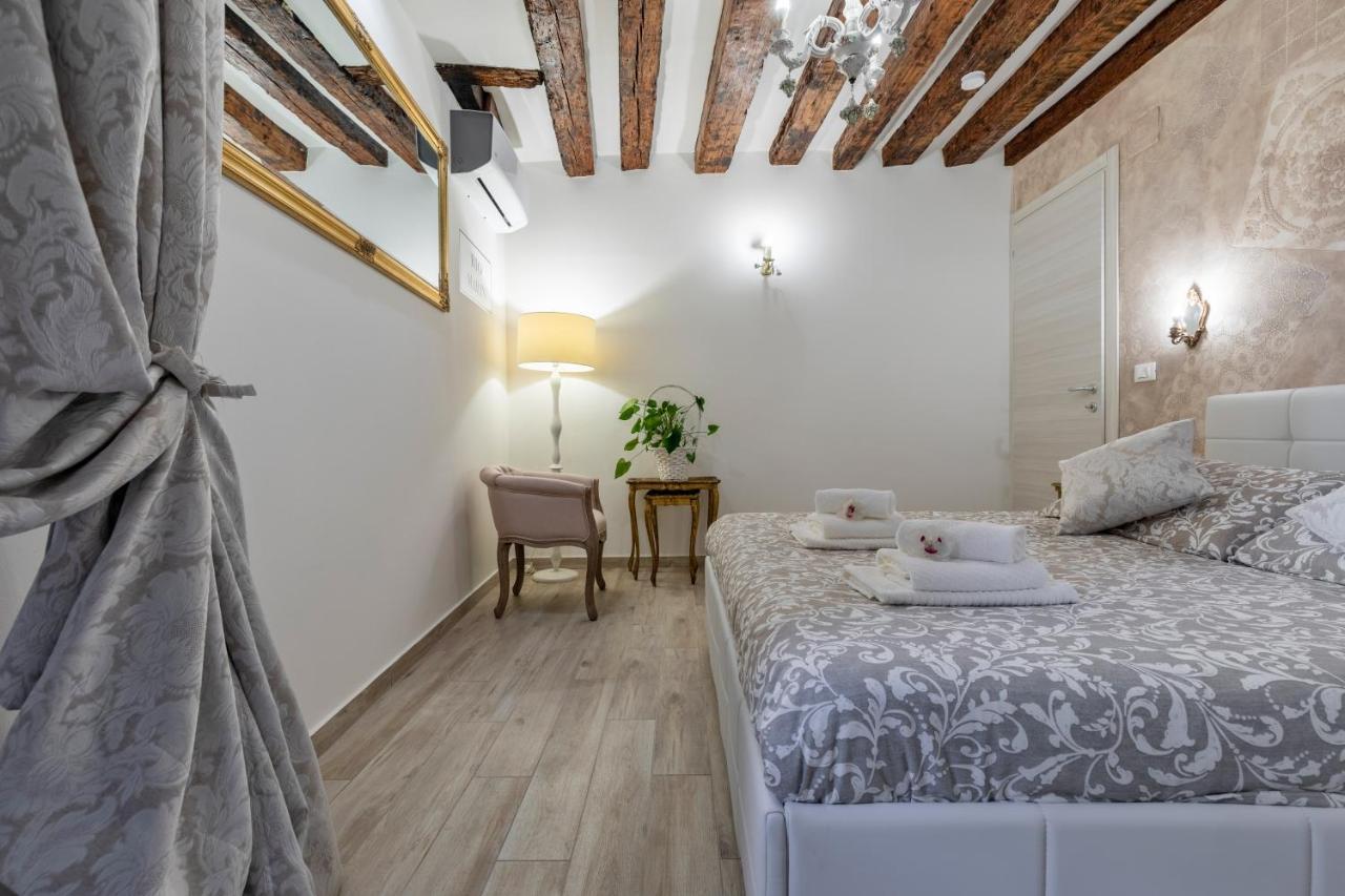 Con Giardino Privato, In Centro, Vicino Stazione *