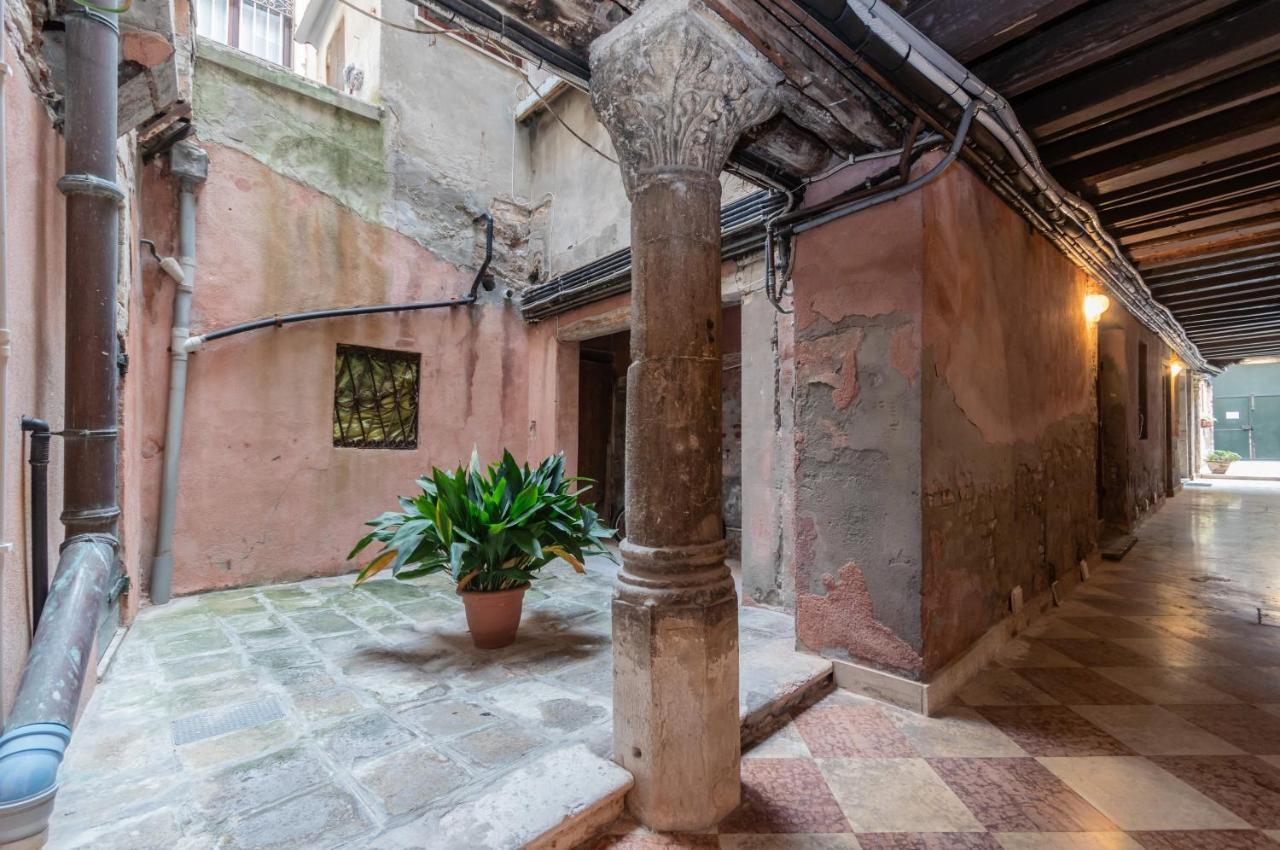 Palazzo Dolfin - Piazza San Marco Lovely Apartment