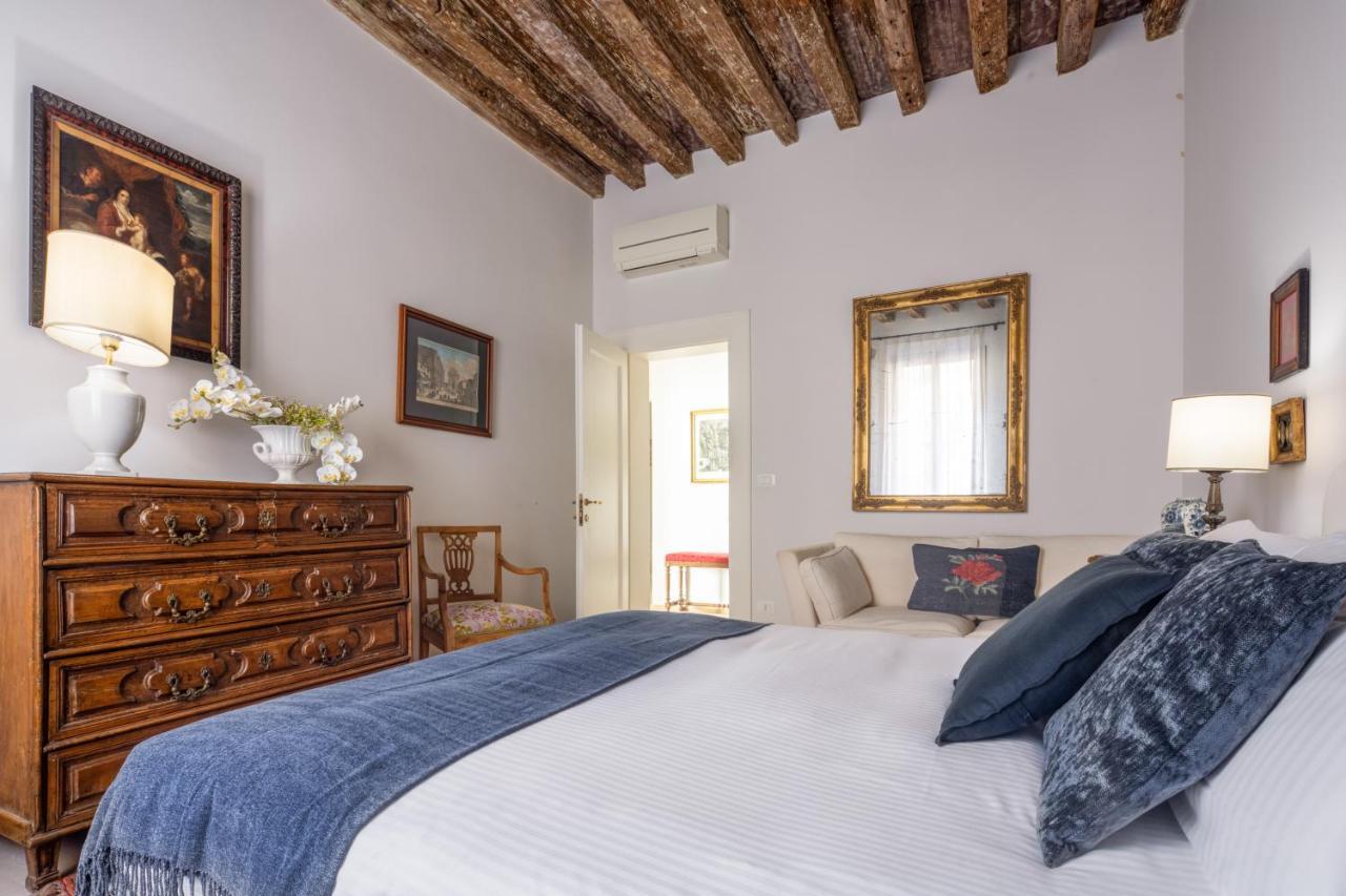 Miracoli With View On The Canal R&r Apartment Venedig