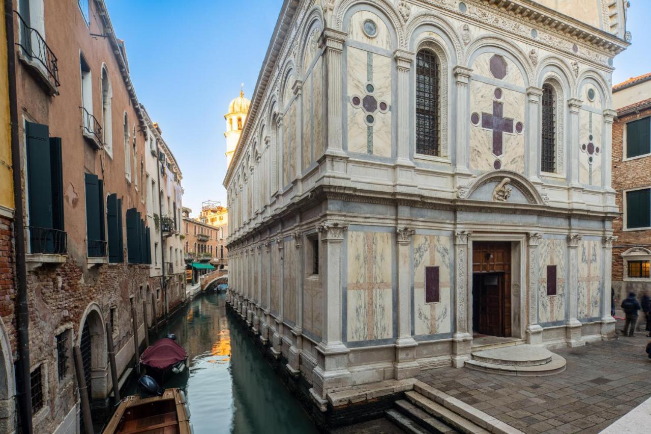 Miracoli With View On The Canal R&r Apartment Venedig