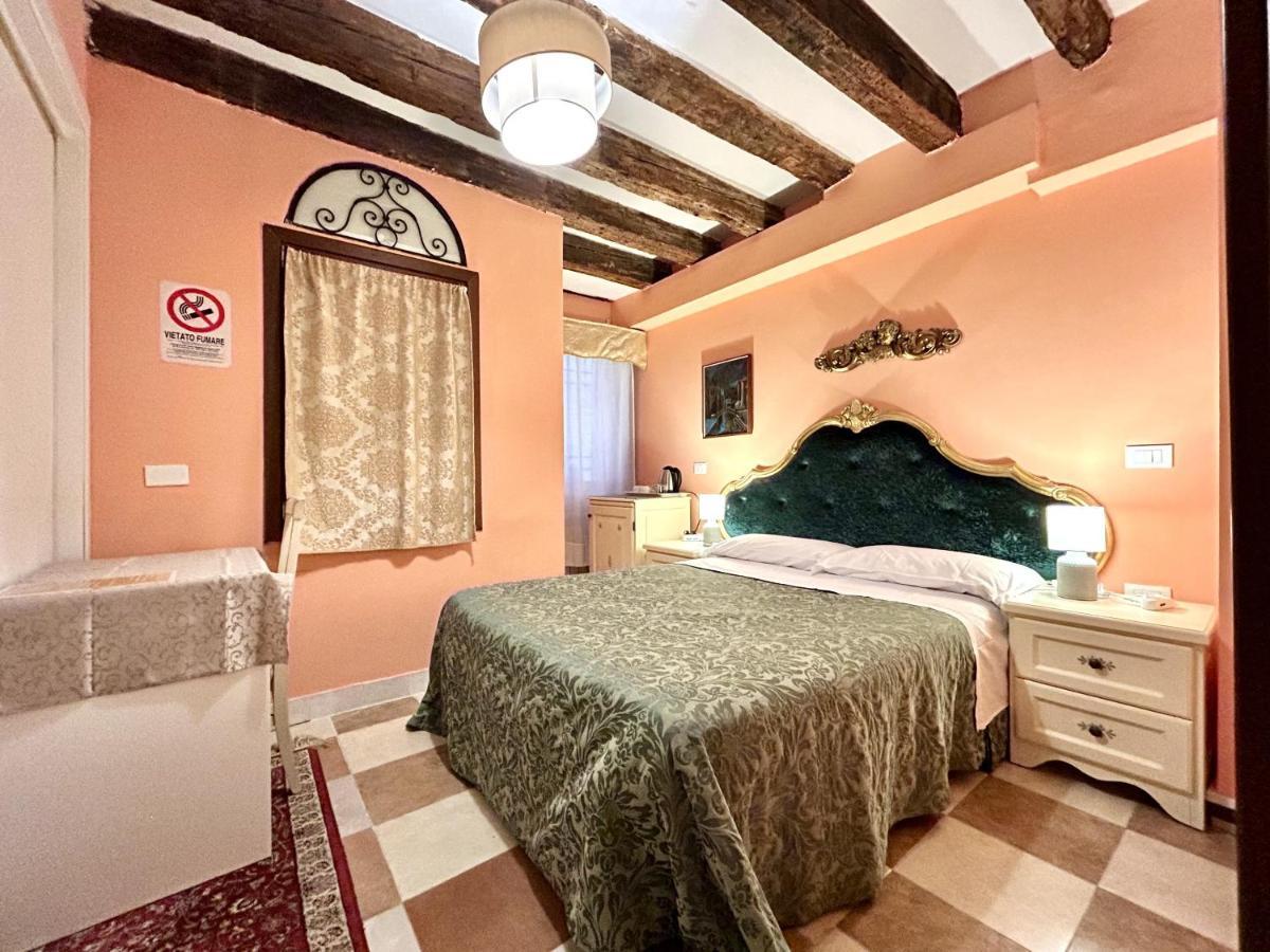 Bed & Breakfast Alloggi Serena Venetië