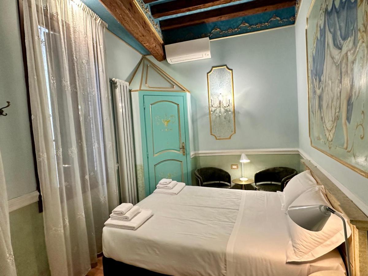 Bed & Breakfast Casa Fenice Venezia