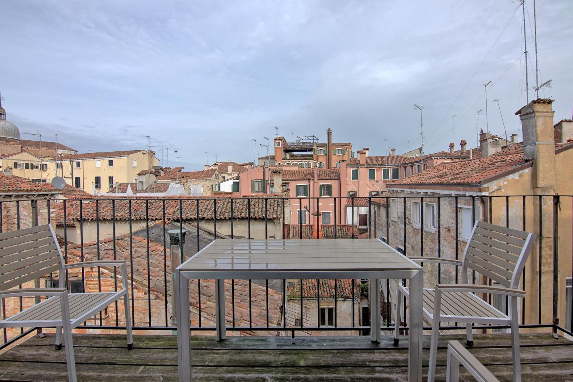 Da Bruno Homes Apartment *