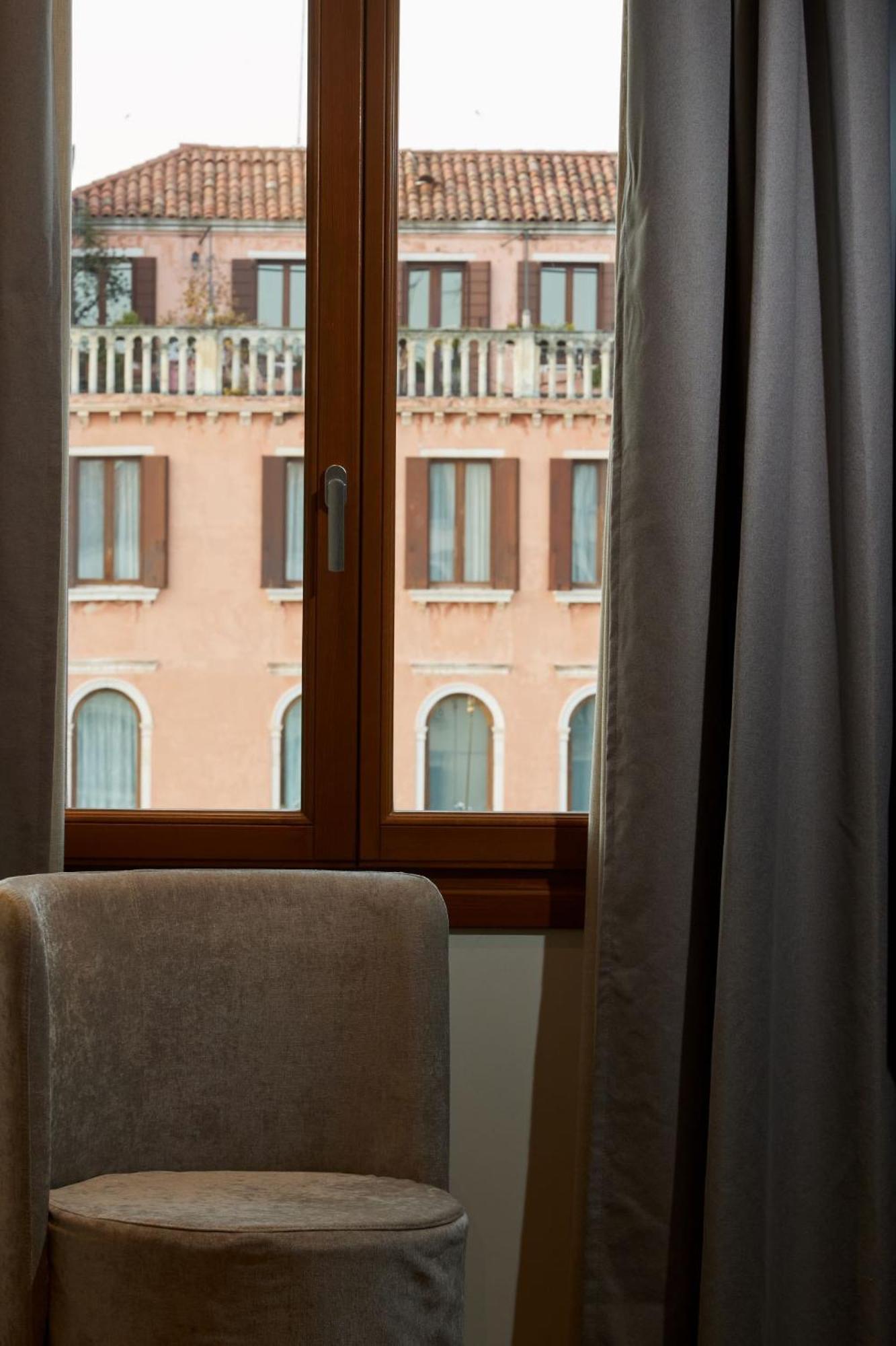 Appartamento Palazzina Riva Venezia