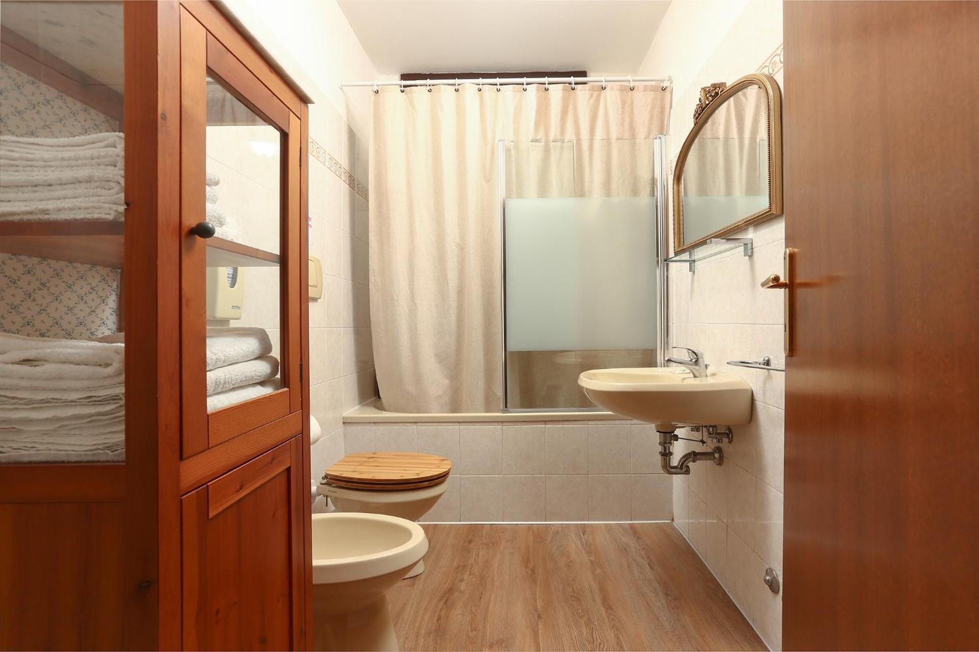 Flat With Canal View Near San Marco * Venezia