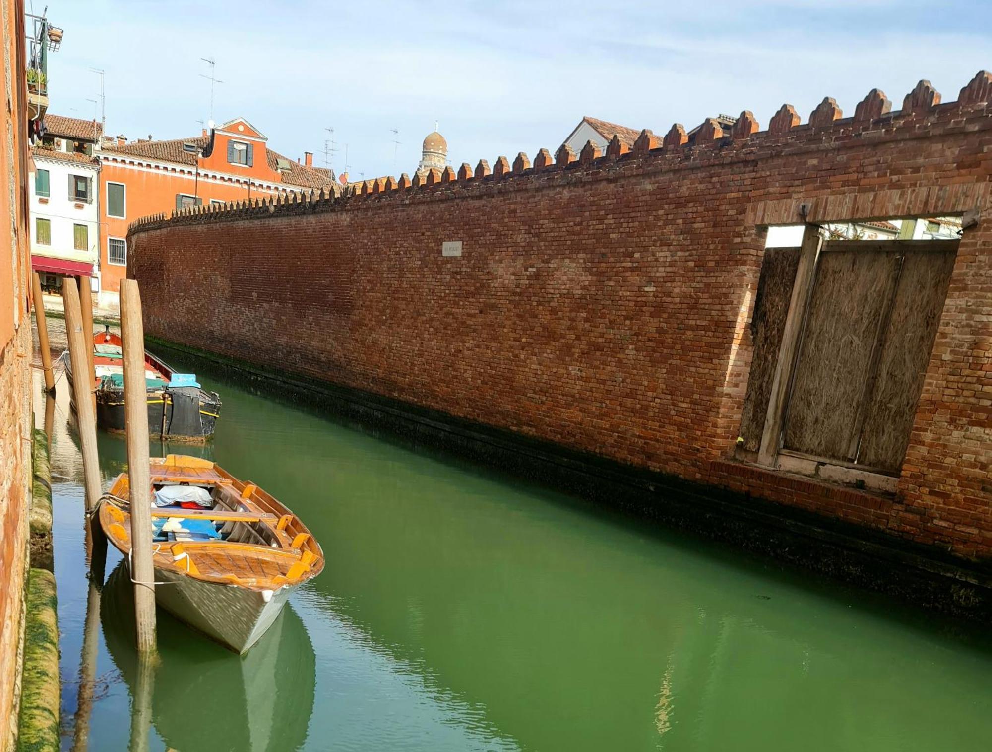 Pavarotti House