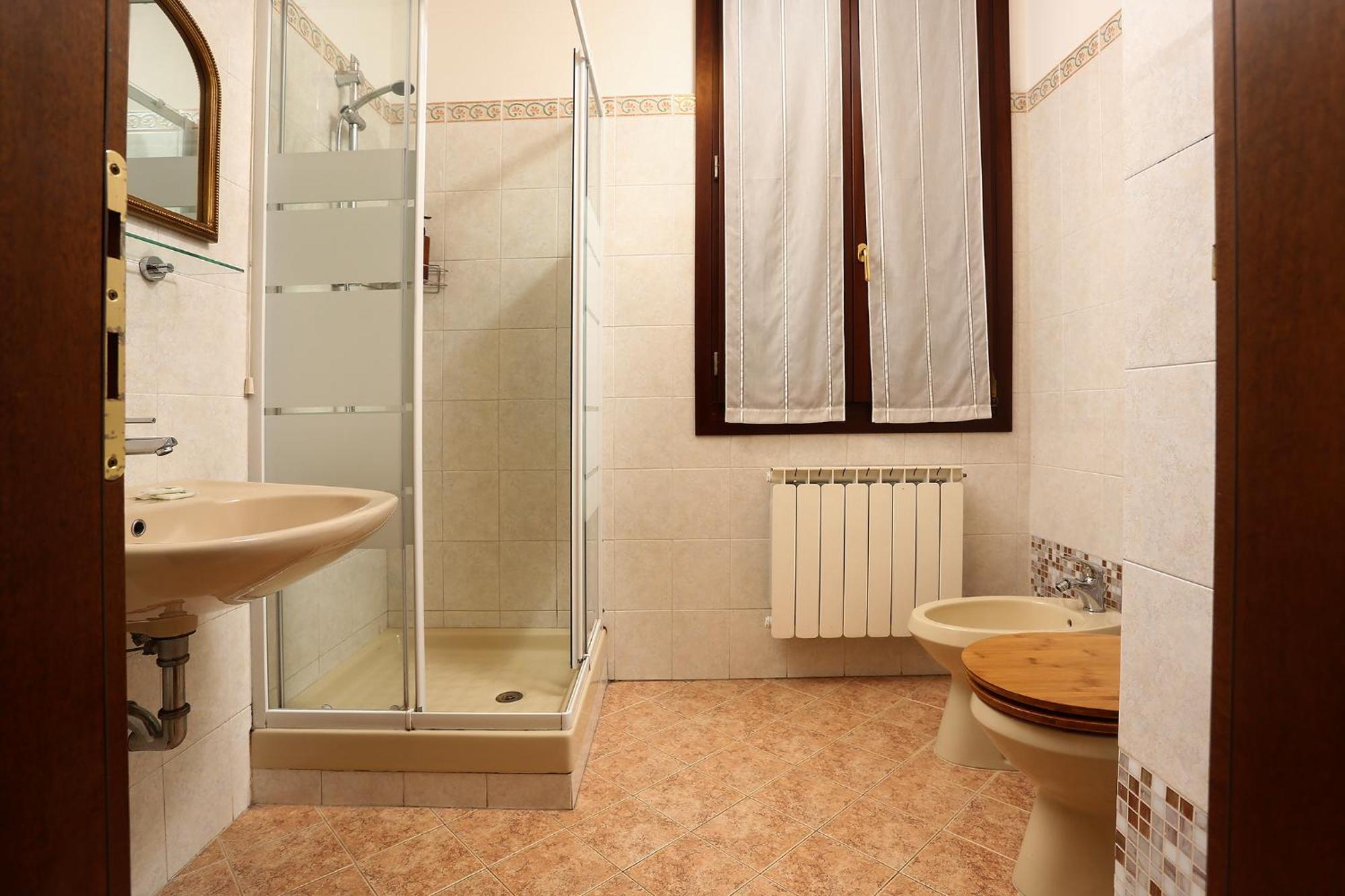 Leoncini With A Wonderful Canal View Apartment *