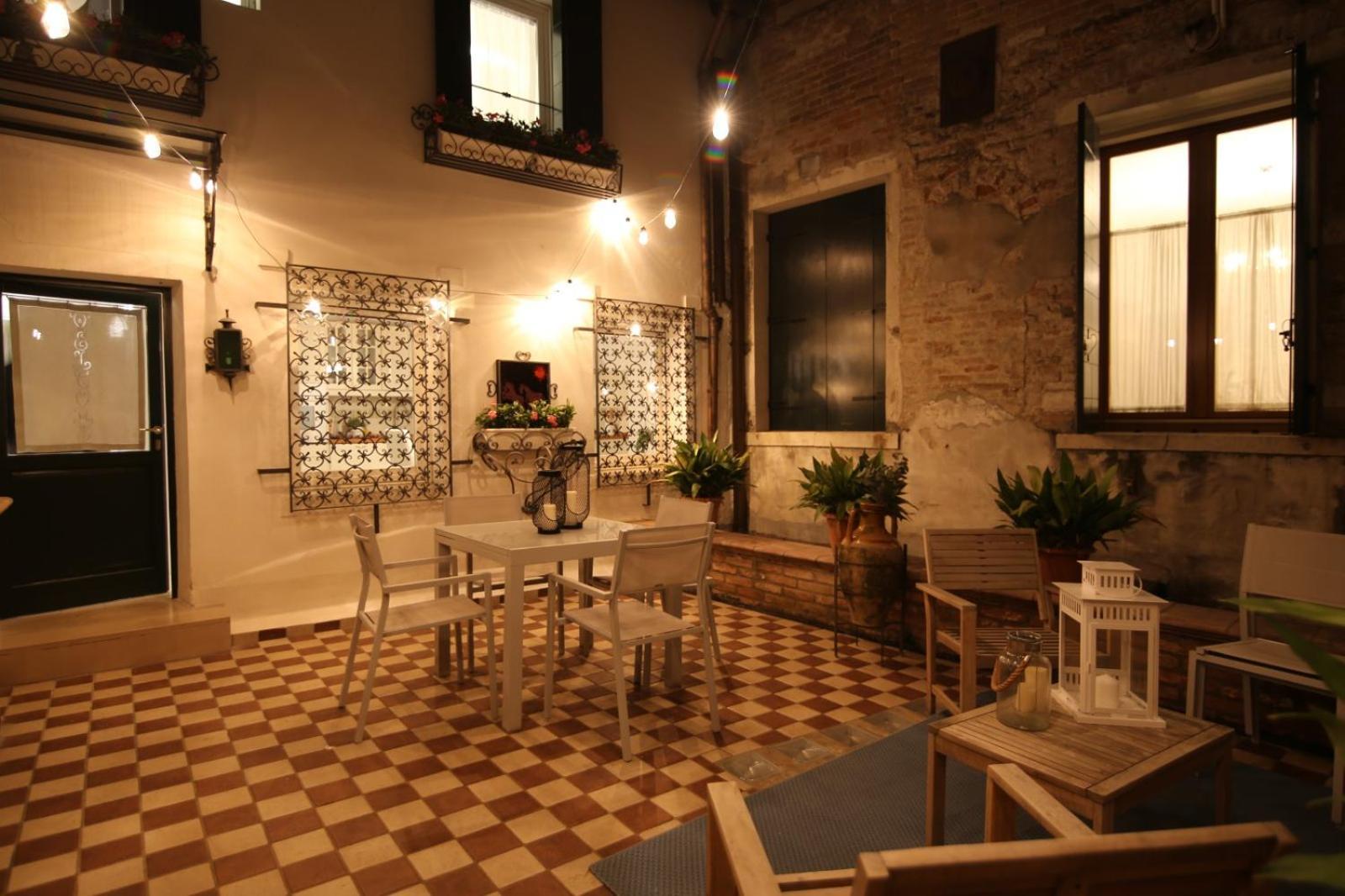 La Casa Piu A Venezia, Con Corte Privata Venise