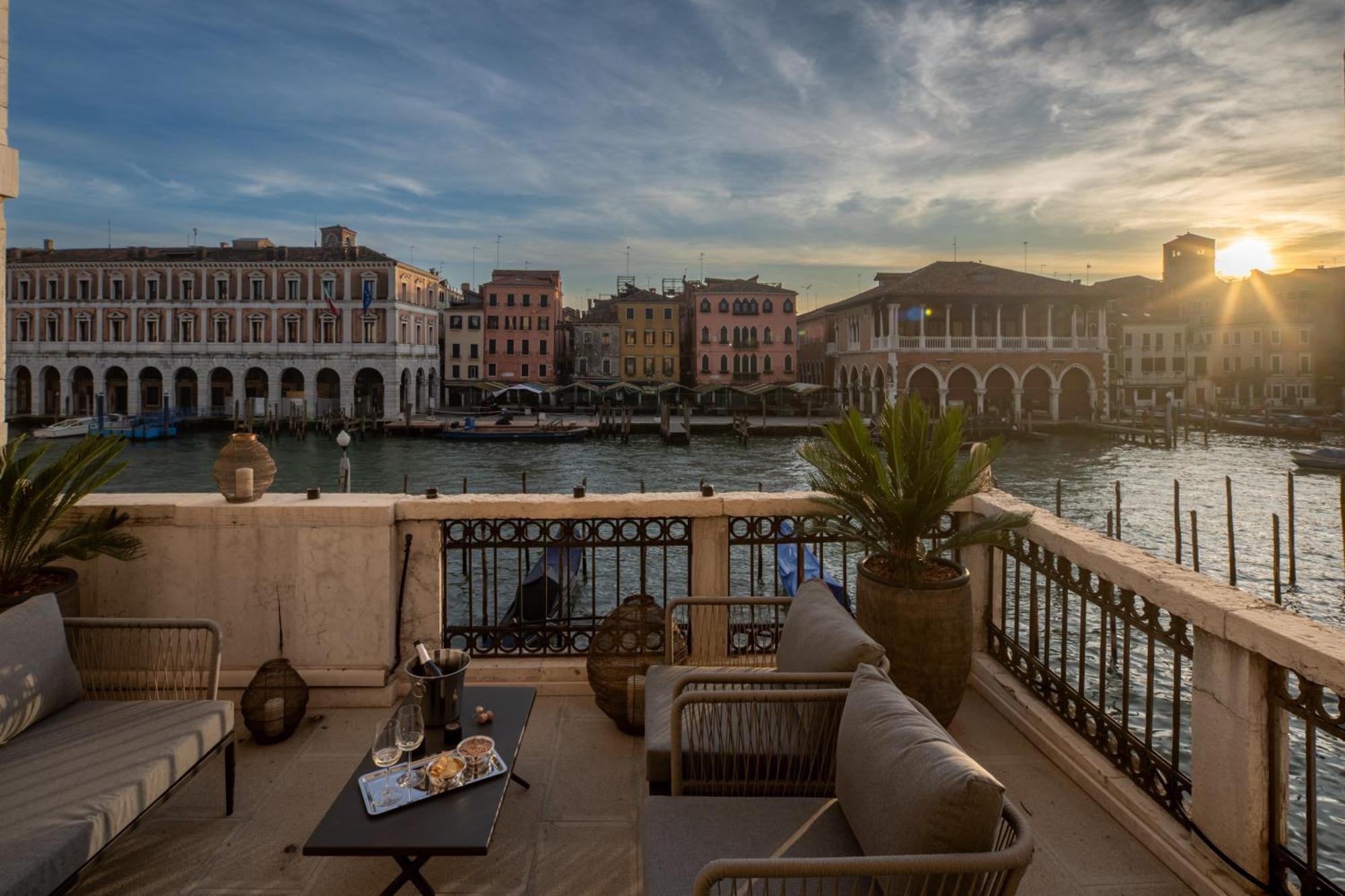 Grand Canal Luxury With Terrace R&r * Venezia