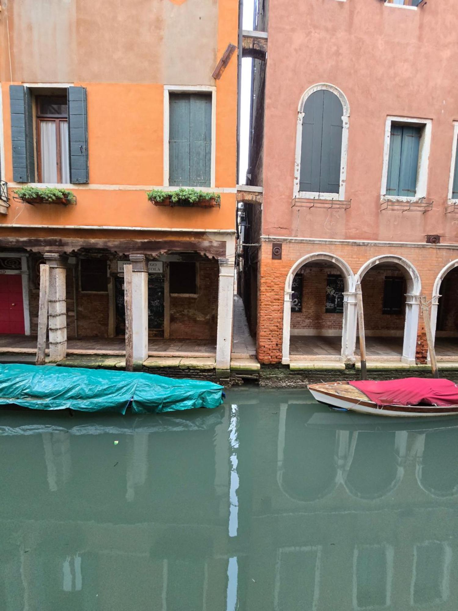 Cozy With Canal View * Venetië
