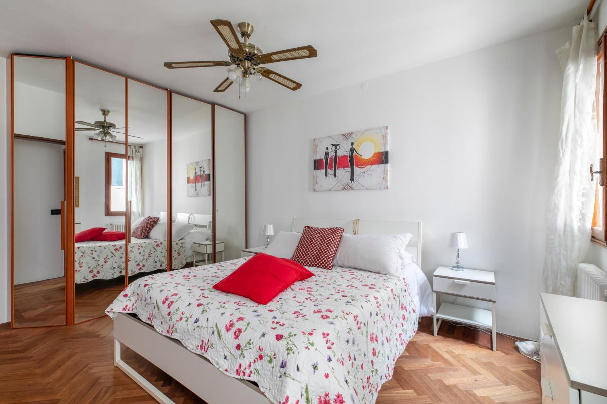 Lovely Apatment For 7 Person - Ac -wifi Appartement