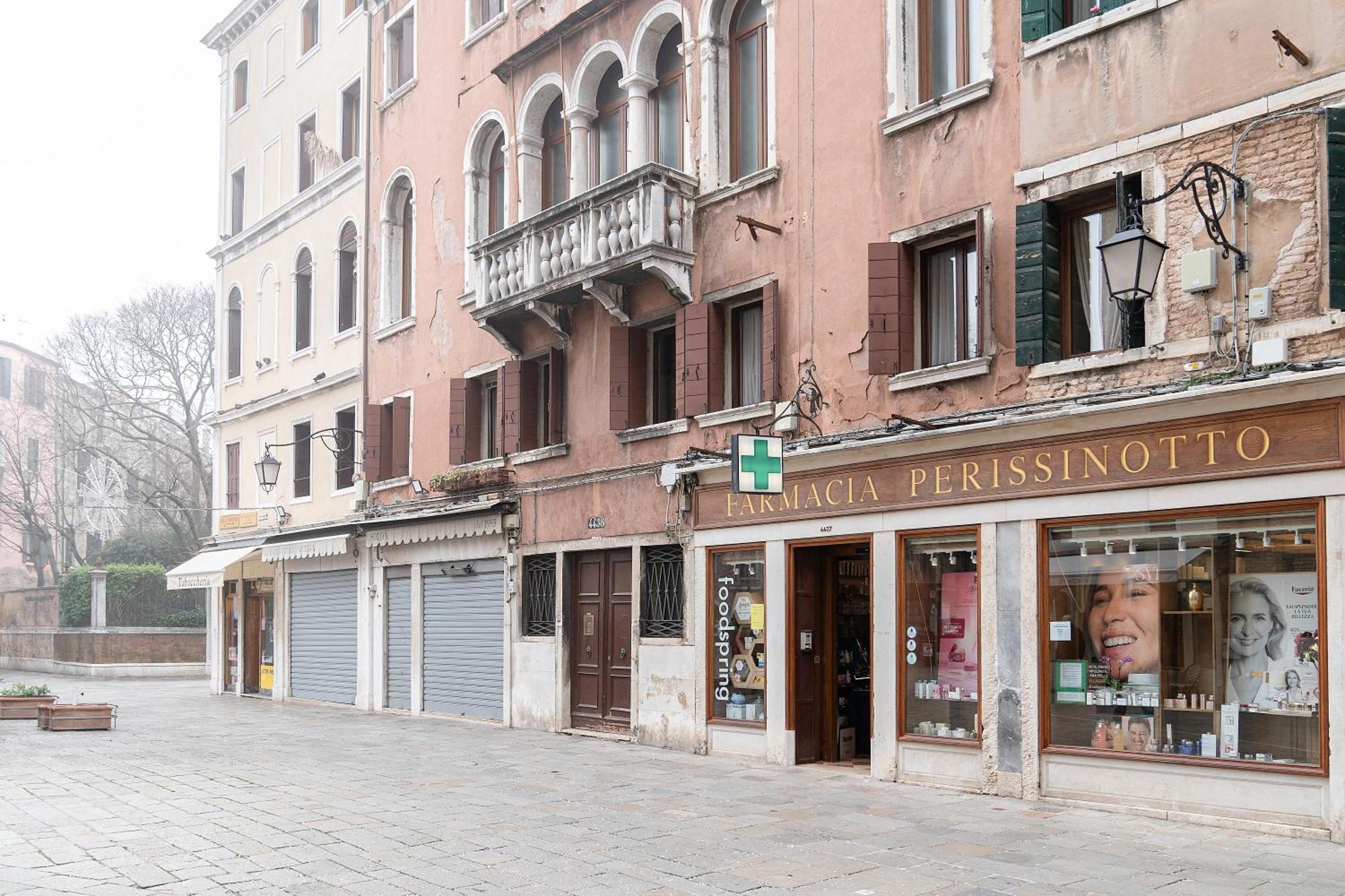 Mezzanino 4438 Appartamento *