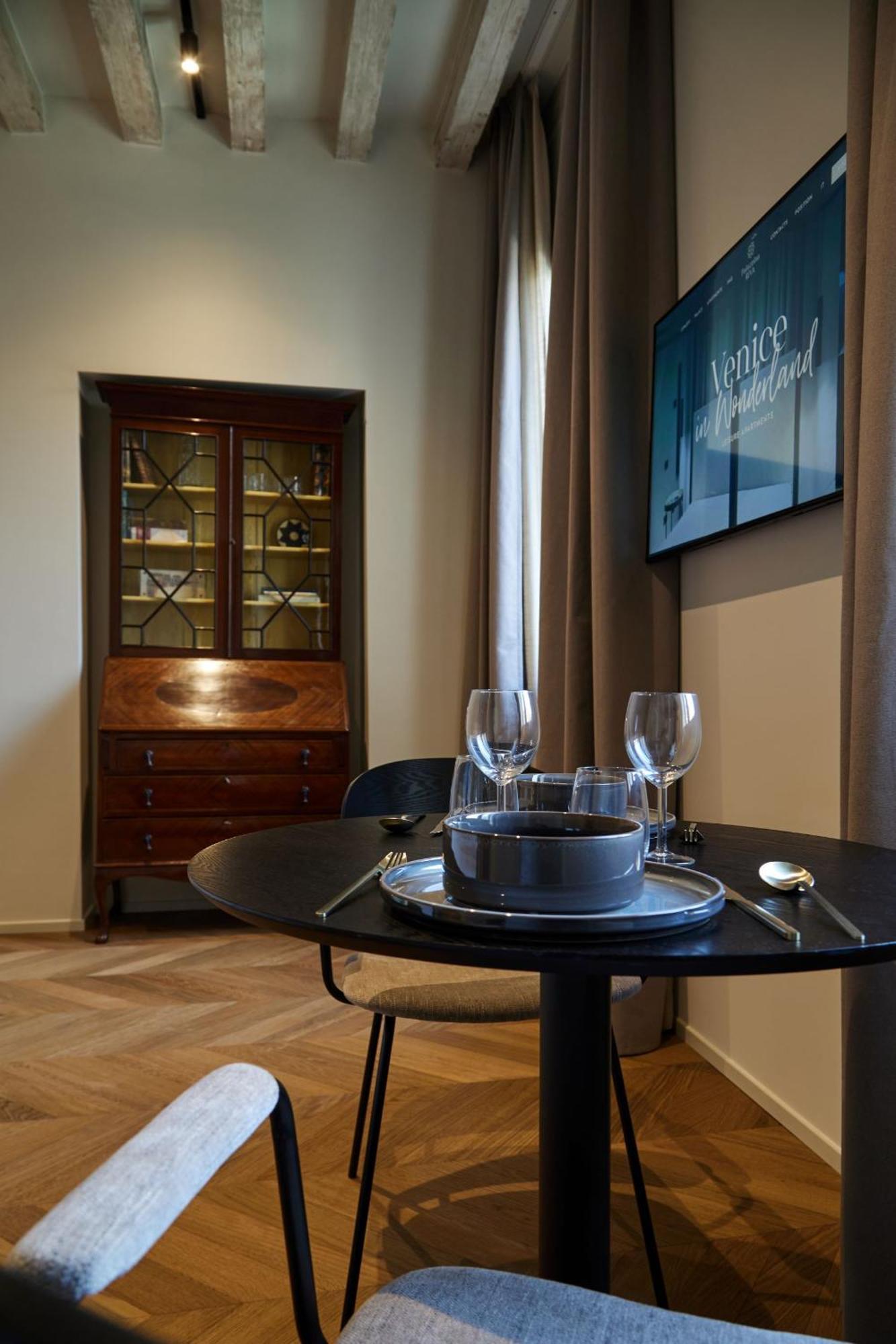 Palazzina Riva Appartamento *