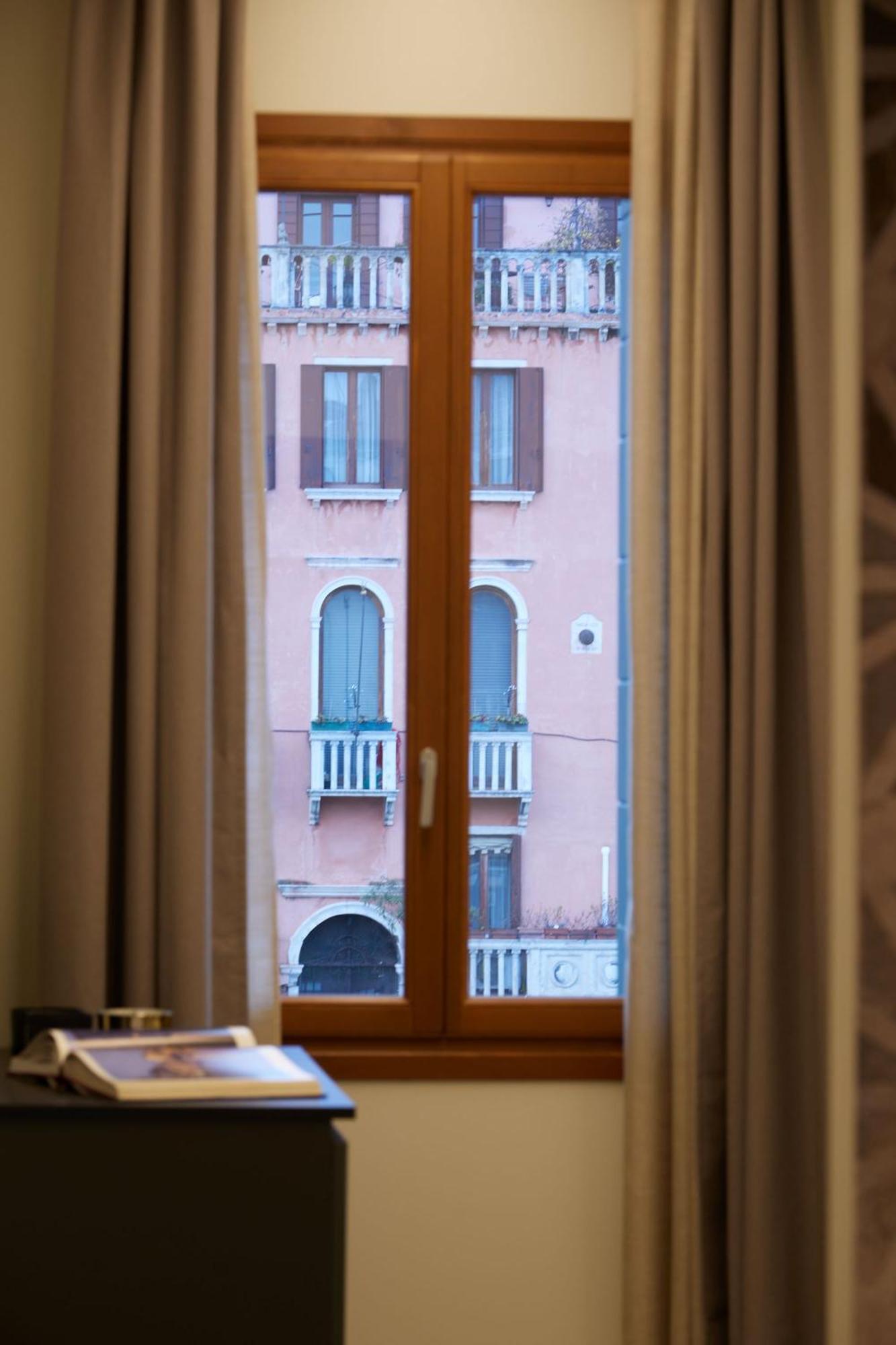 Appartamento Palazzina Riva Venezia