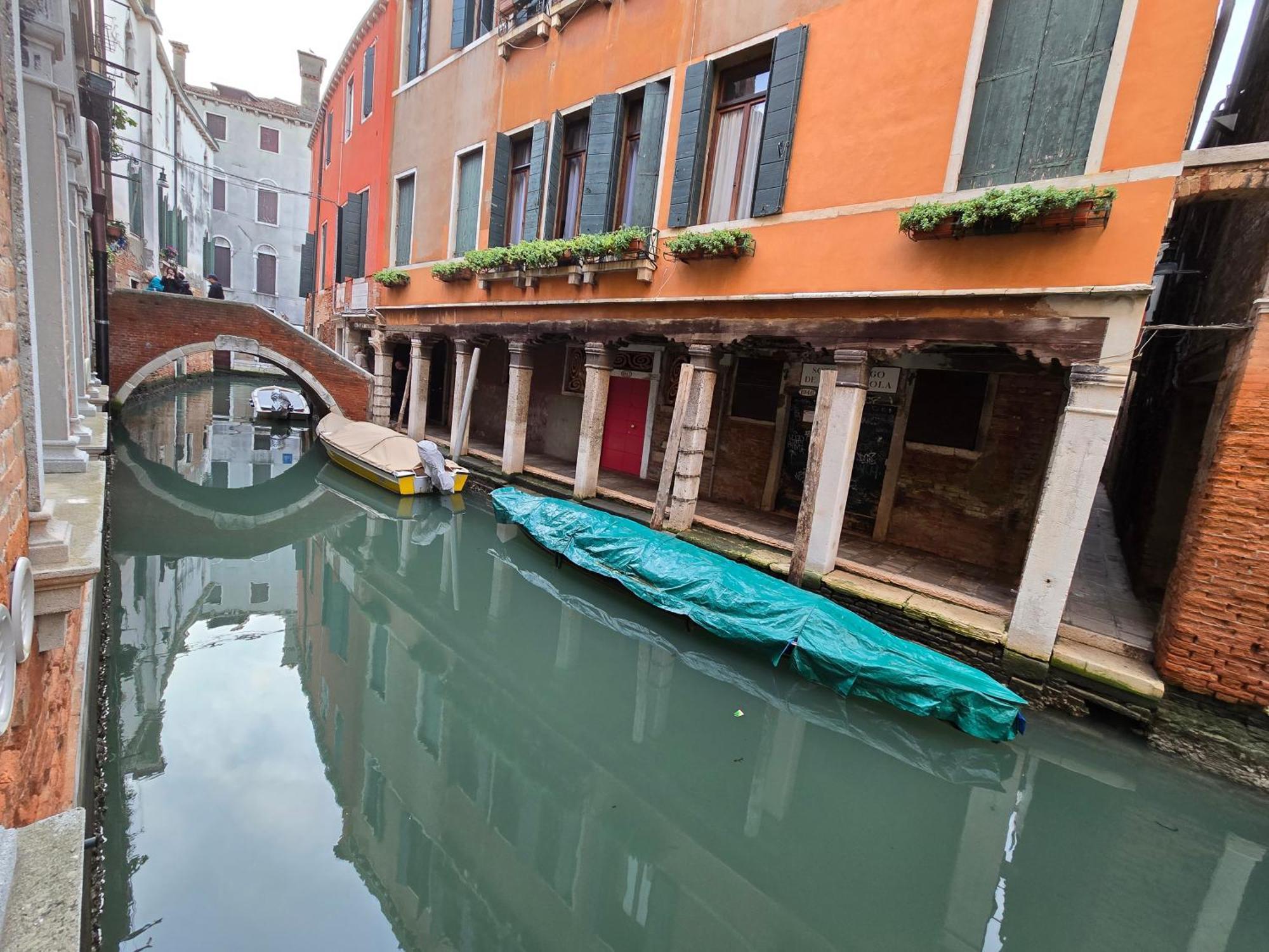 Cozy With Canal View * Venetië