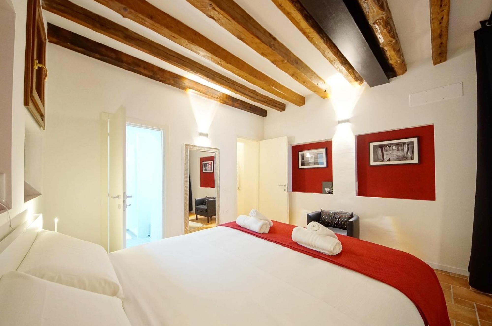Dolcevita N 517 Canal View Appartement *