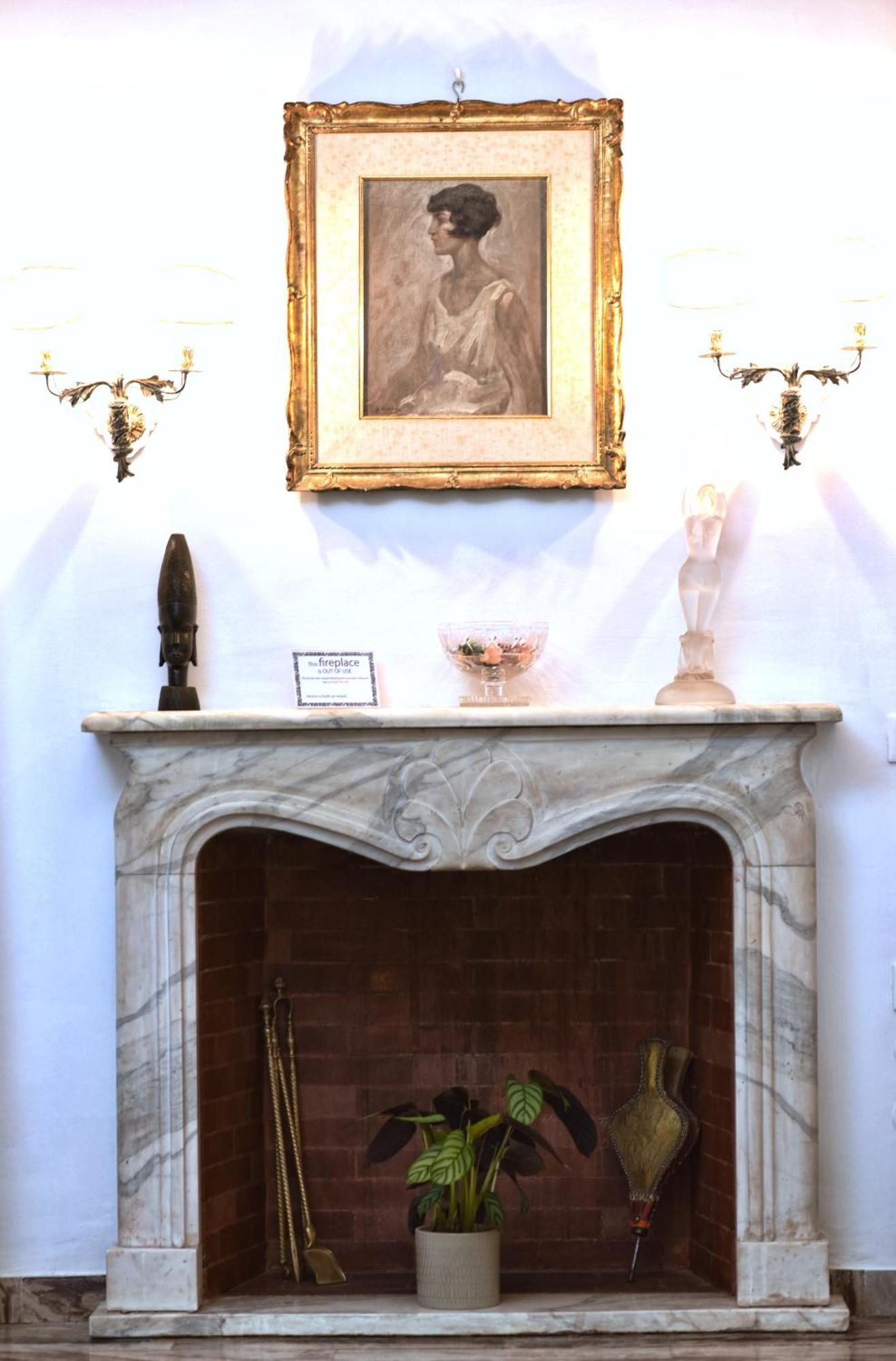 Soderini Splendor: First Floor Palazzo Charm At Castello Square Appartement *