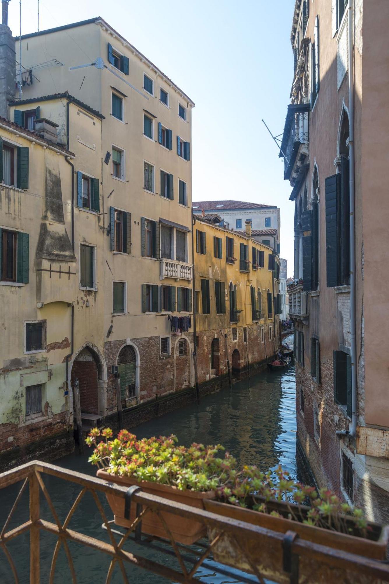 Tre Sestieri Terrace - Canal View 2024 Gasthof *