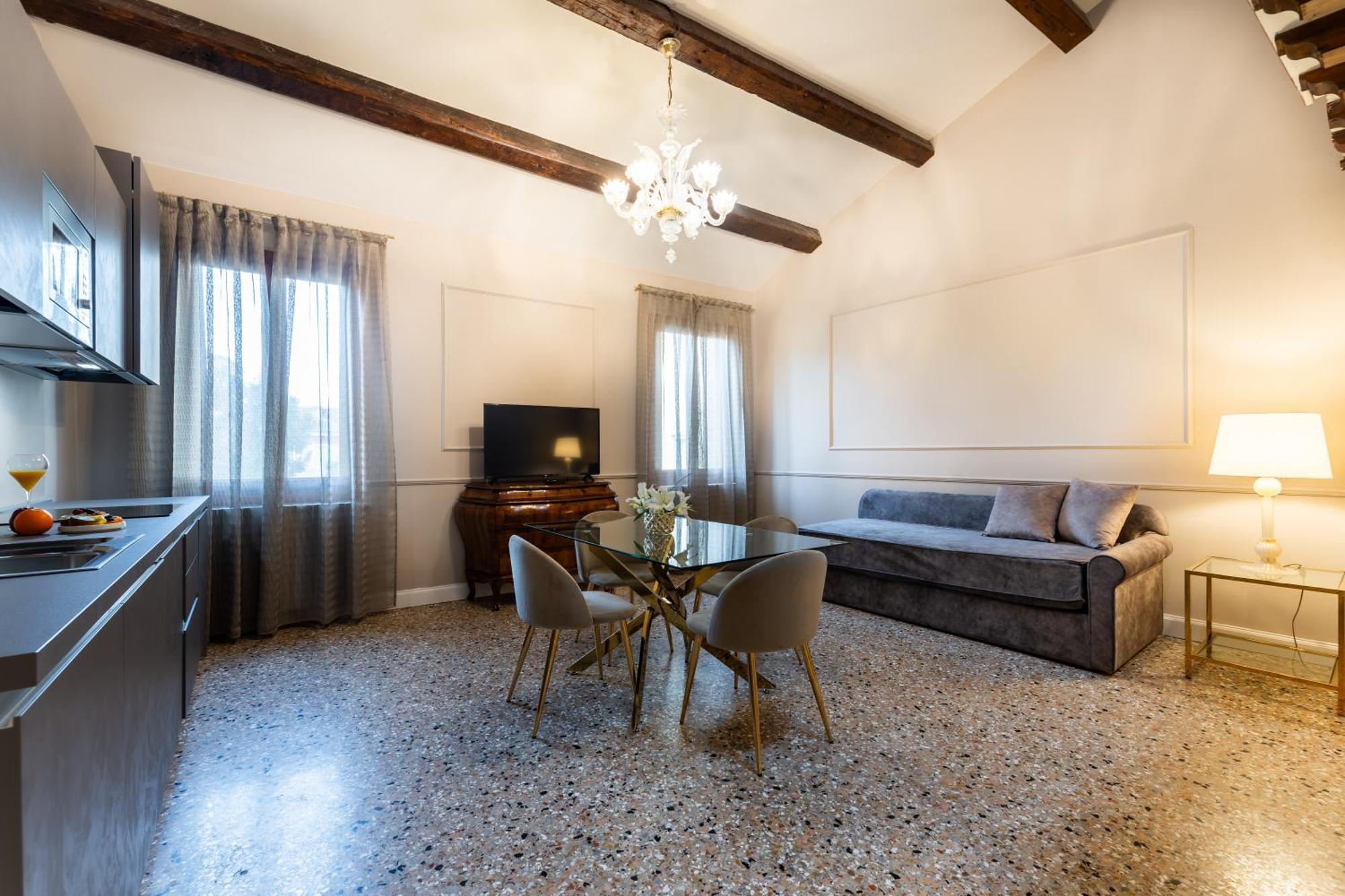 Apartment San Vio Palace Luxury *