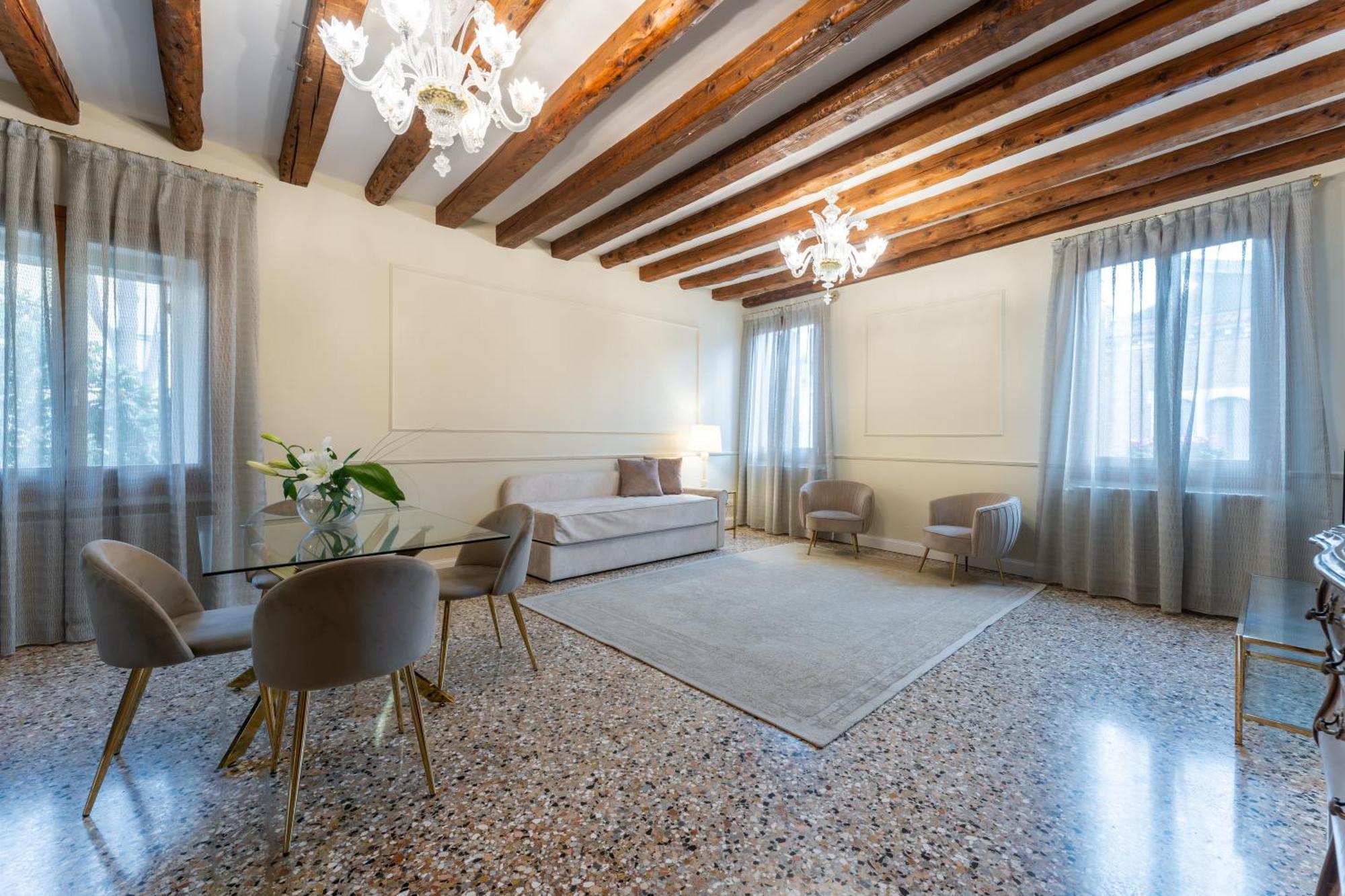 San Vio Palace Luxury Apartment Venice