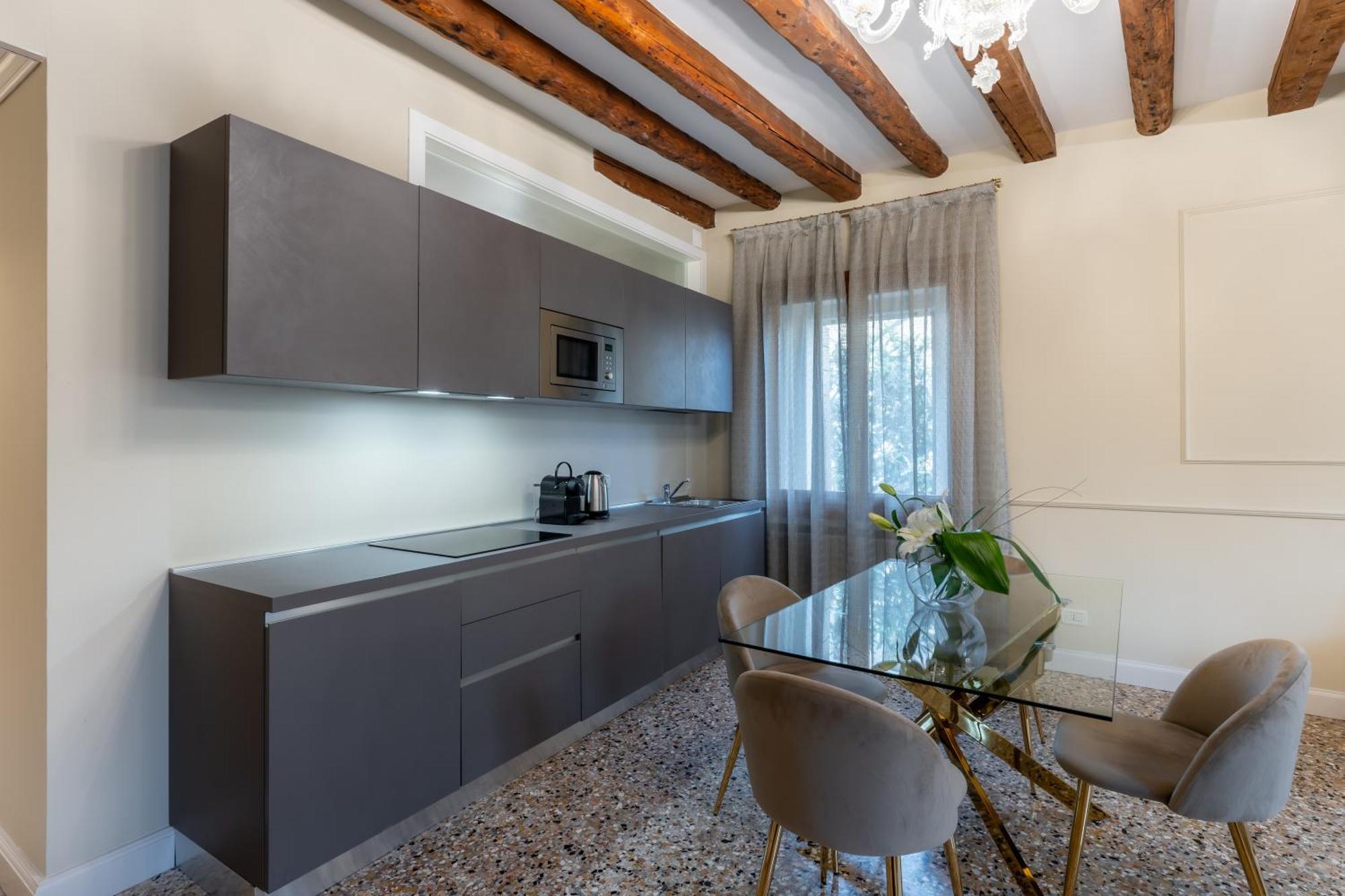 Appartement San Vio Palace Luxury