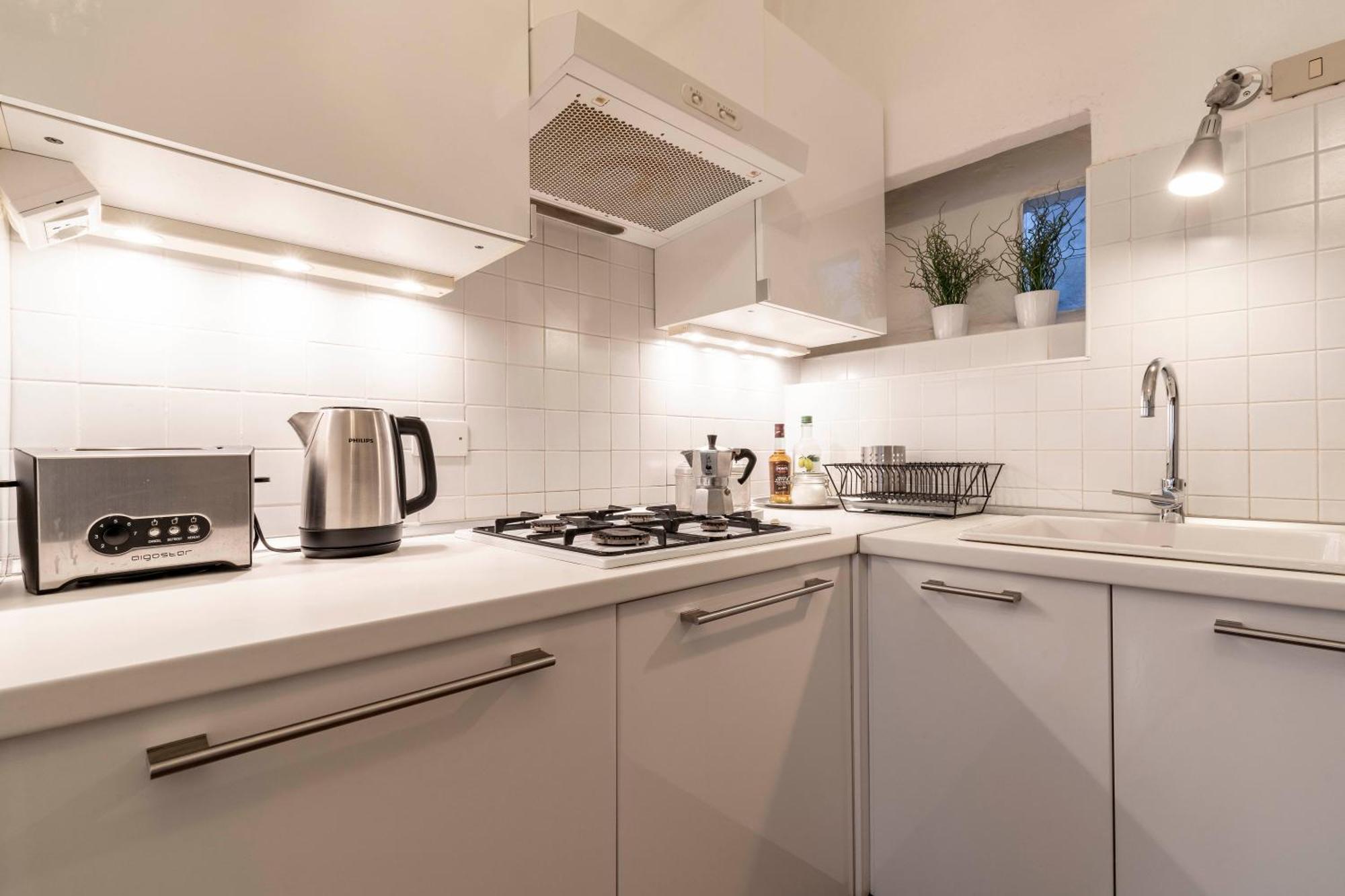 True Apartment *
