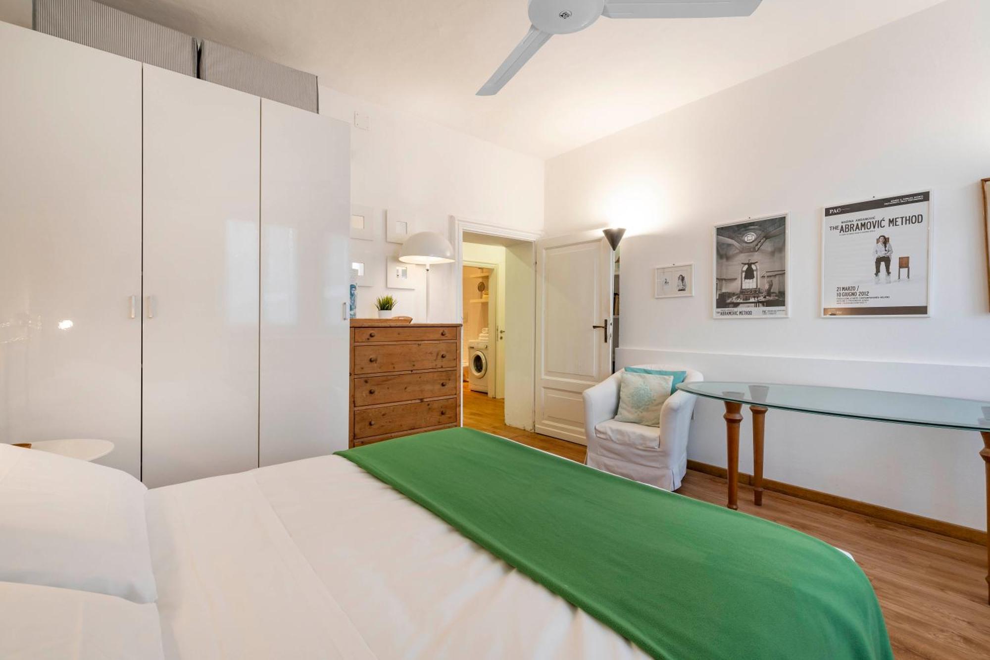 True Apartment