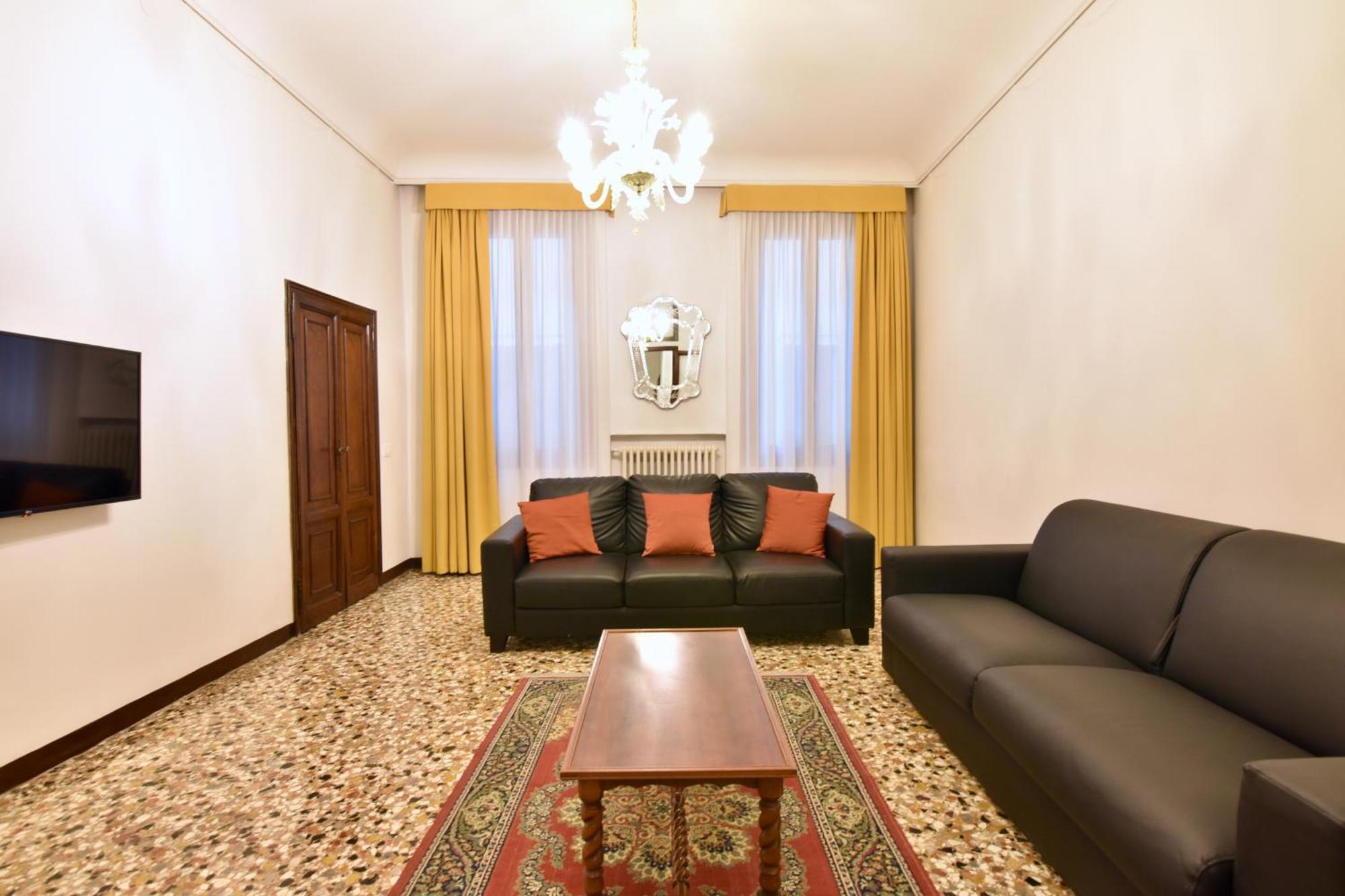 Da Bruno Homes Apartment