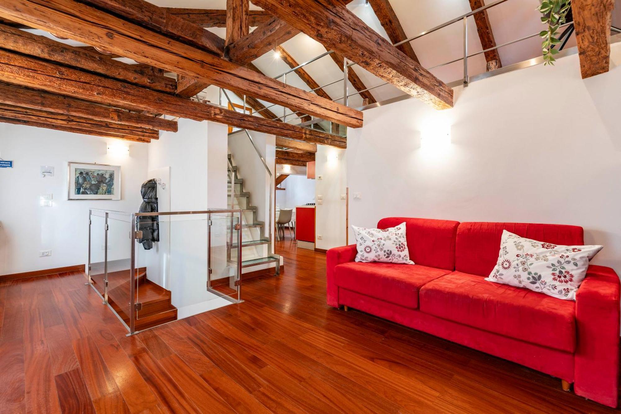 Glass House - Loft 2 Minutes To Rialto Bridge & View * Venedig