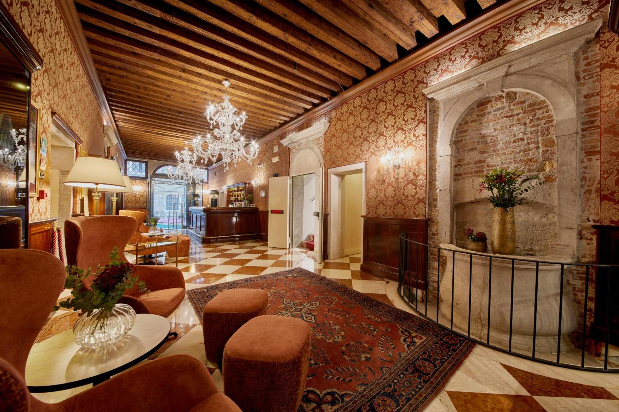 Duodo Palace Hotel