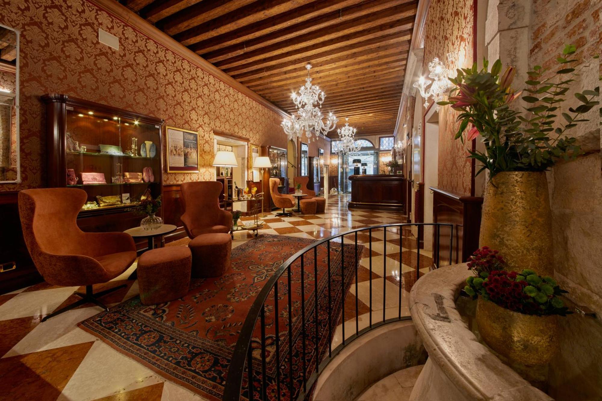Duodo Palace Hotel