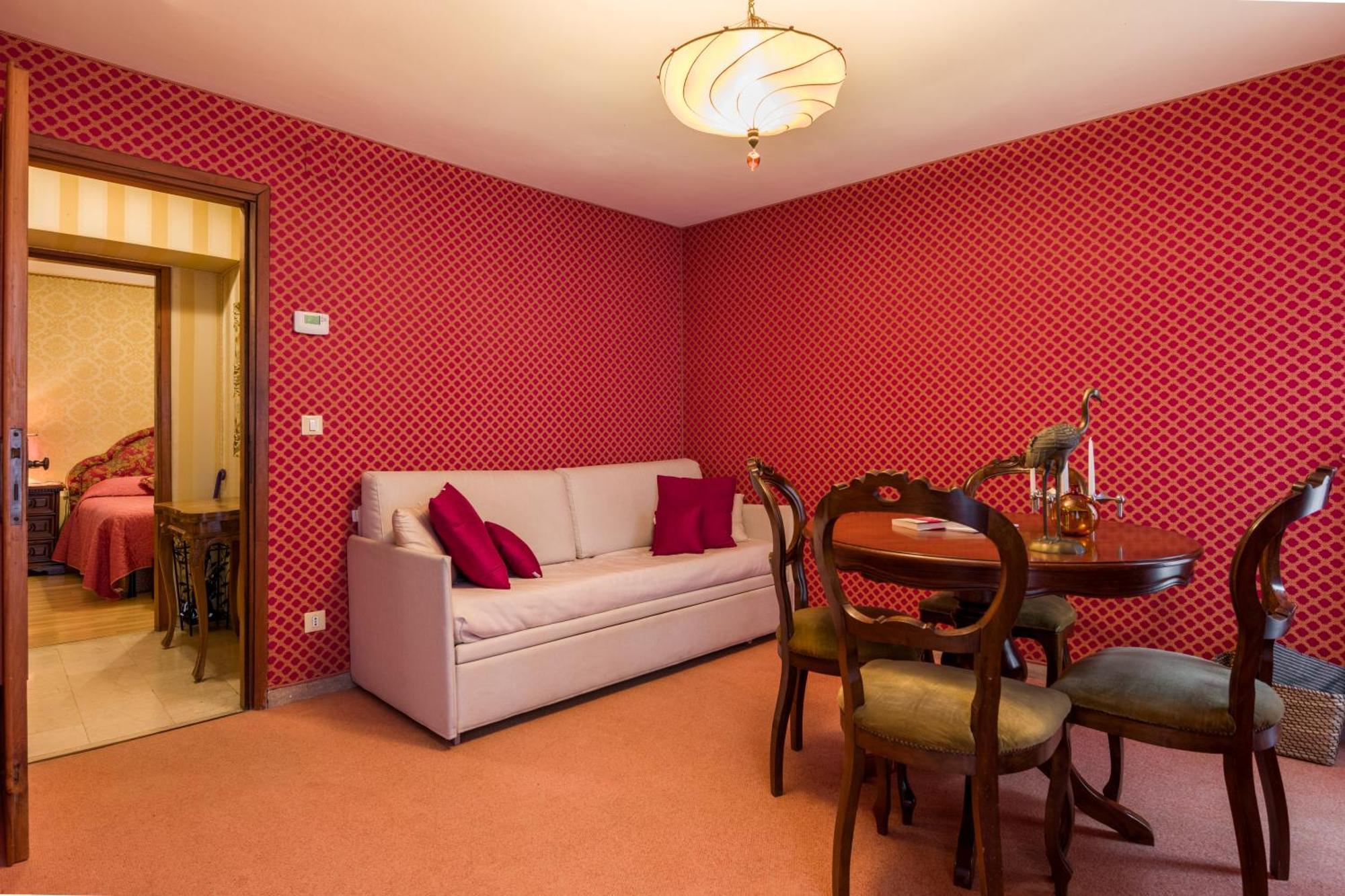 Appartement Lover's Nest In San Marco Square *