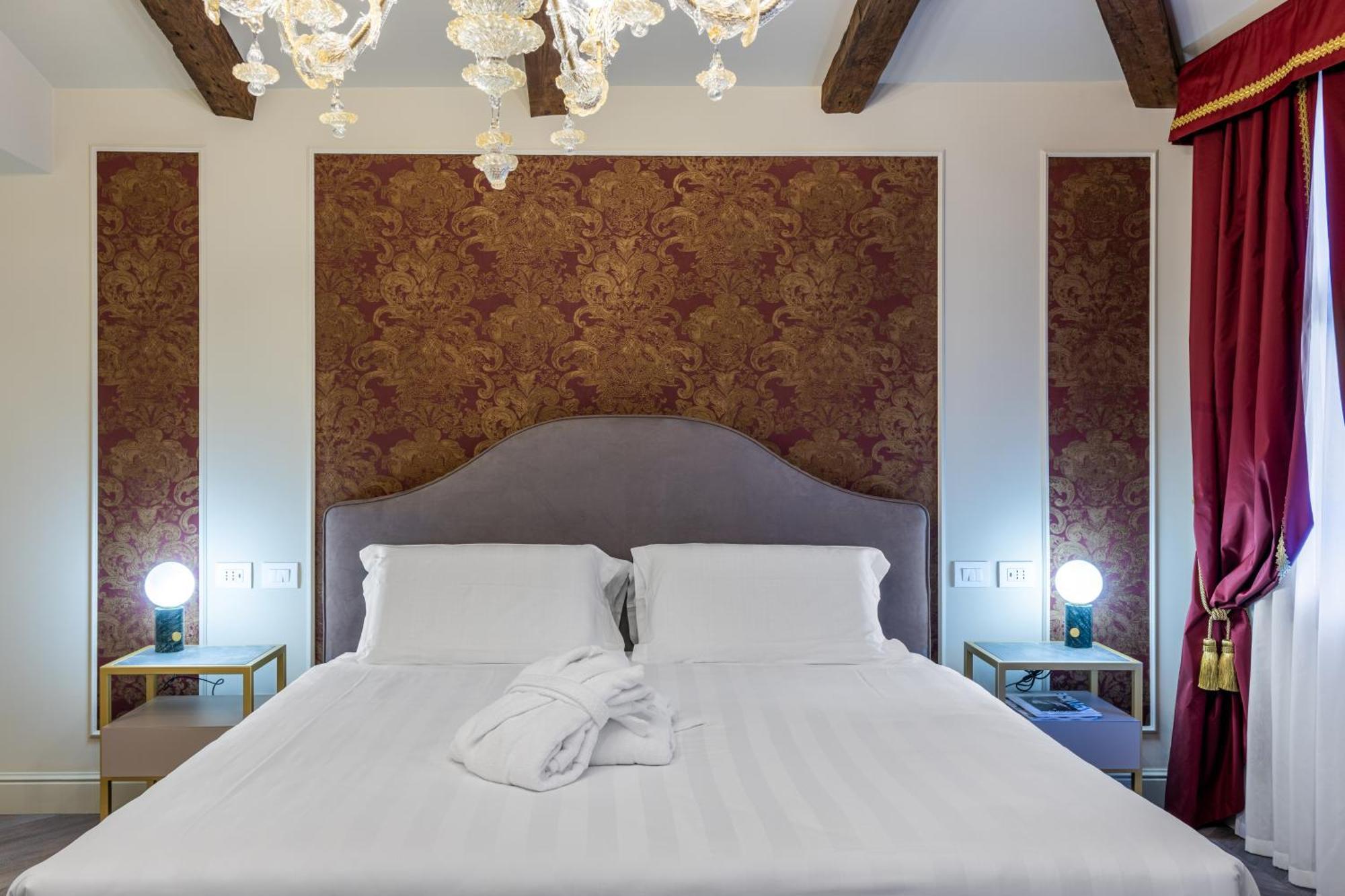 Hotel Doni