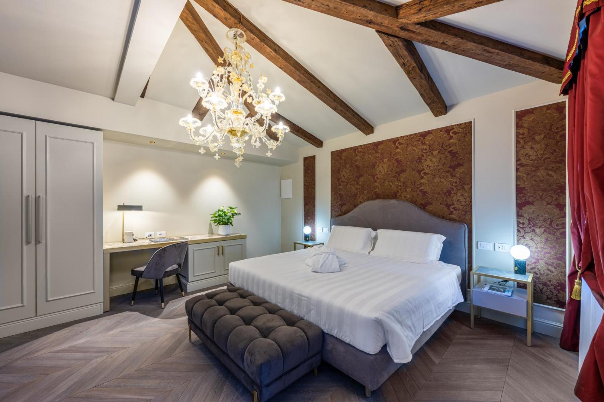 Doni Hotel 4*