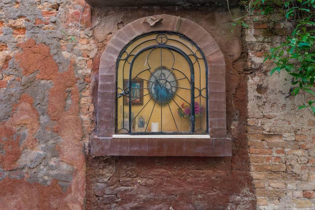 Ca' Ferrando, Brand New Apartment, Experienced Host! Appartement *