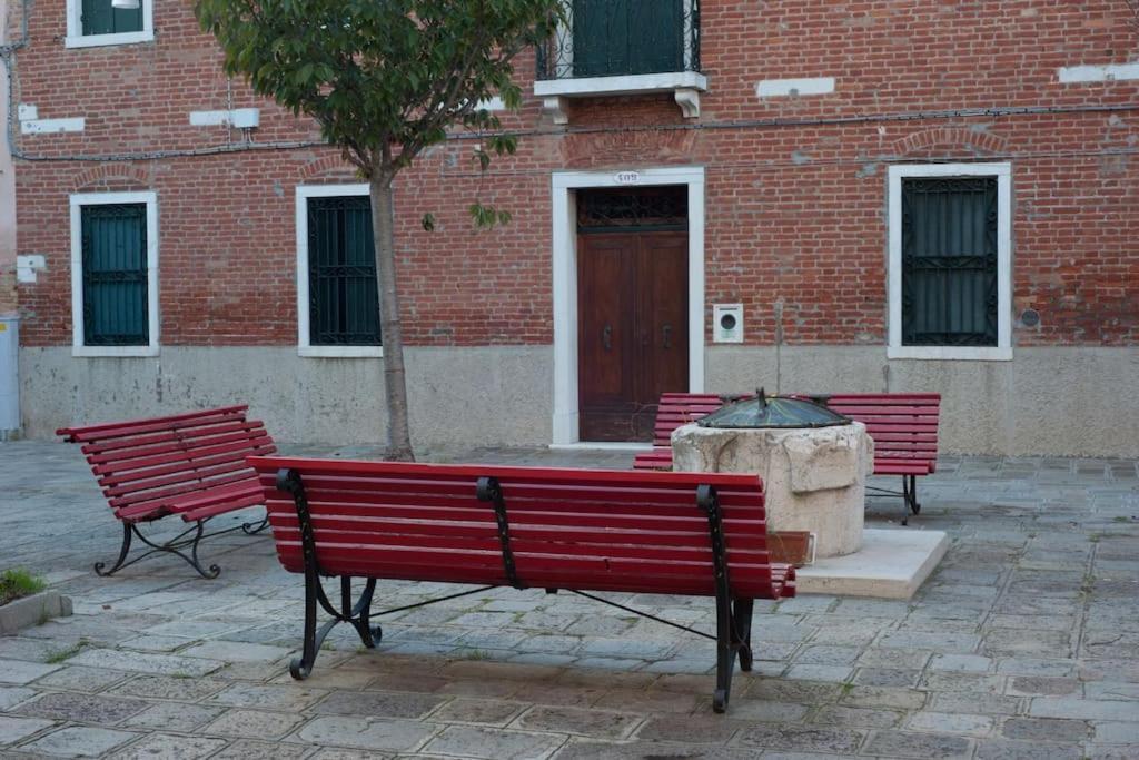 Appartement Ca' Ferrando, Brand New Apartment, Experienced Host!