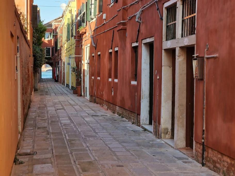 Ca' Ferrando, Brand New Apartment, Experienced Host! Venise