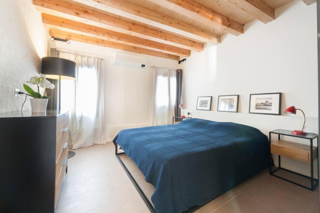 Appartement Ca' Ferrando, Brand New Apartment, Experienced Host!