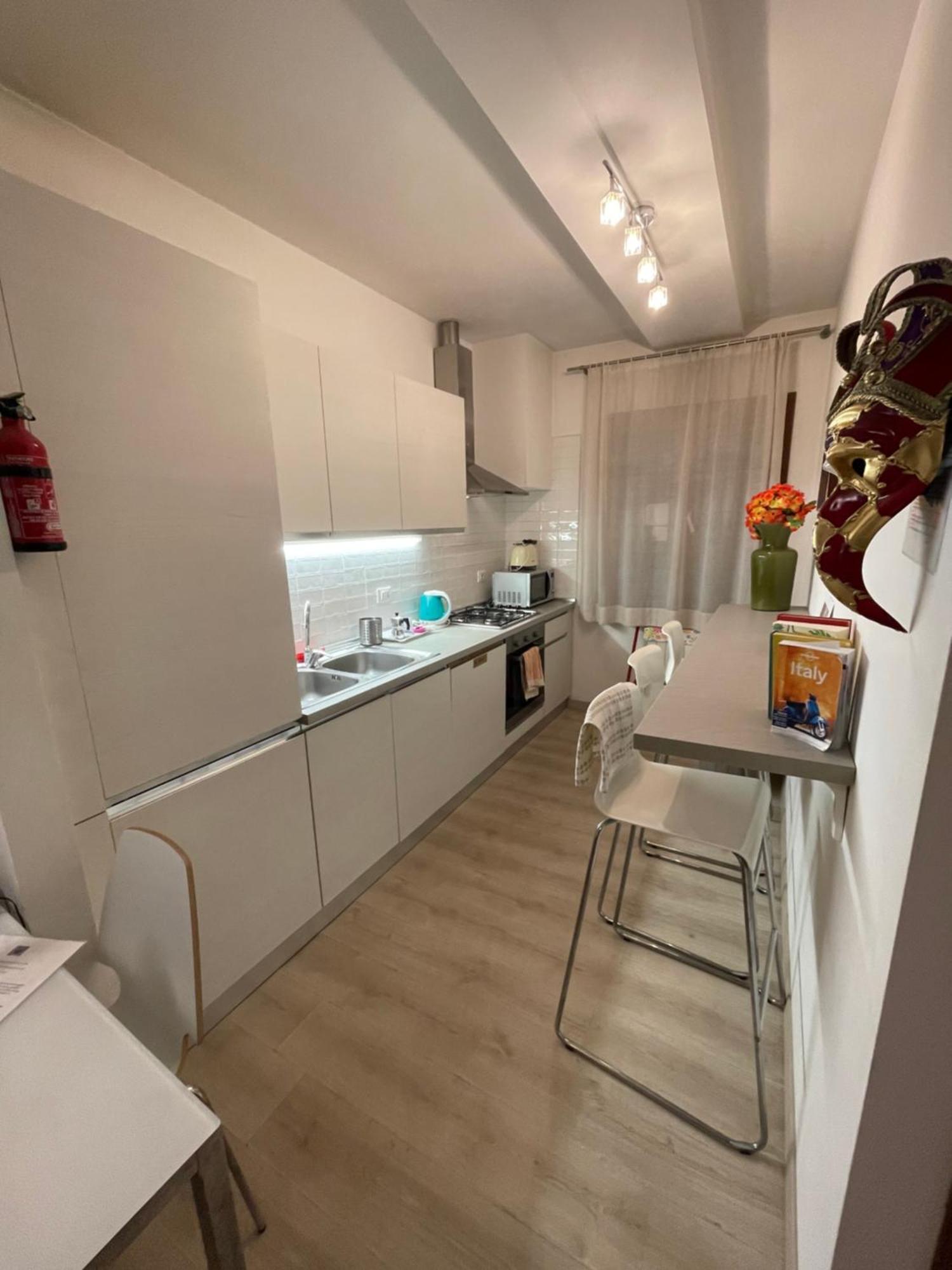 Harry's Canal View Appartement