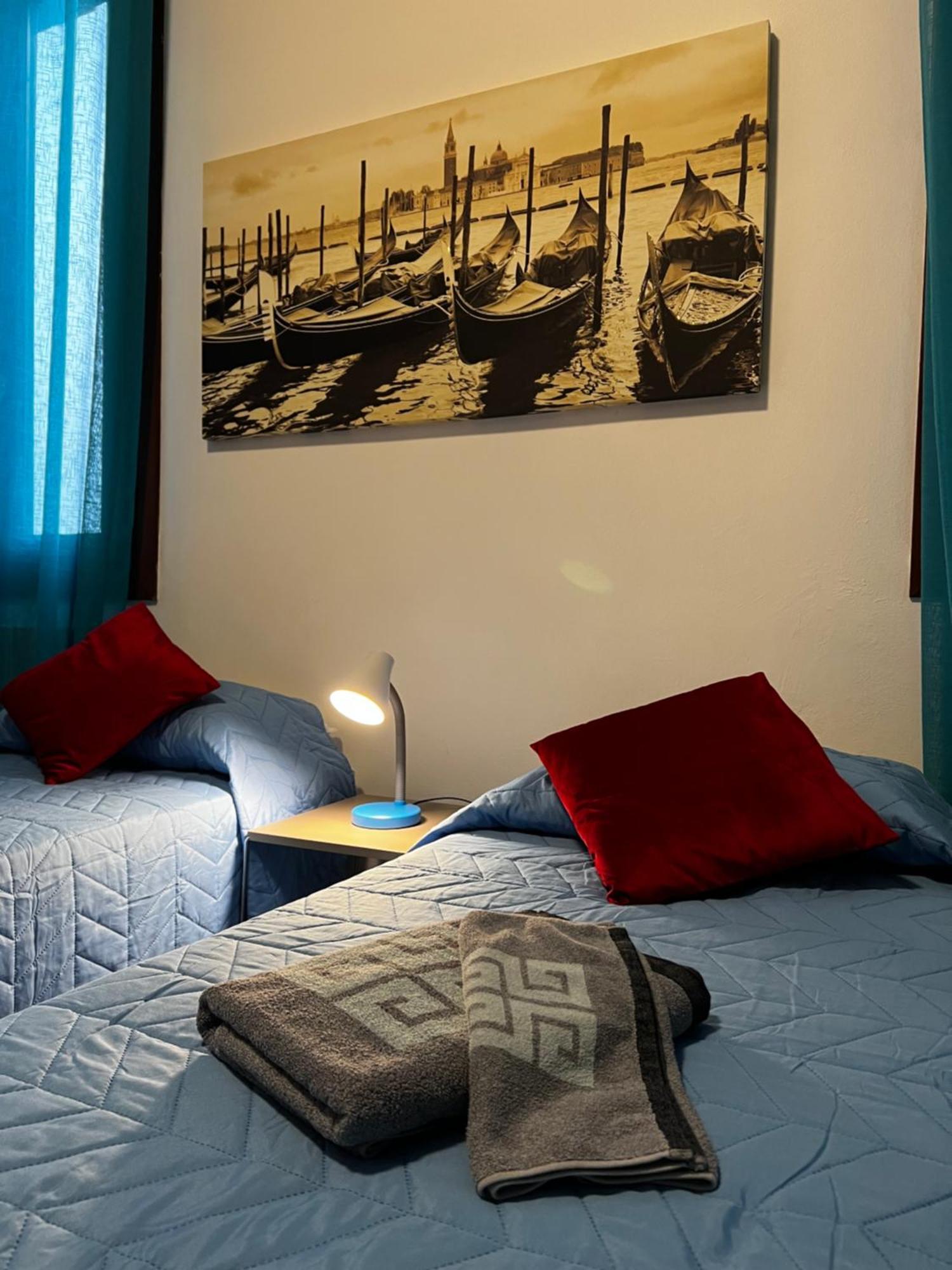 Tintoretto 1 Con Terrazza Sopra Il Tetto, 3 Bagni, 3 Grandi Da Letto, Super Nuovo Venezia