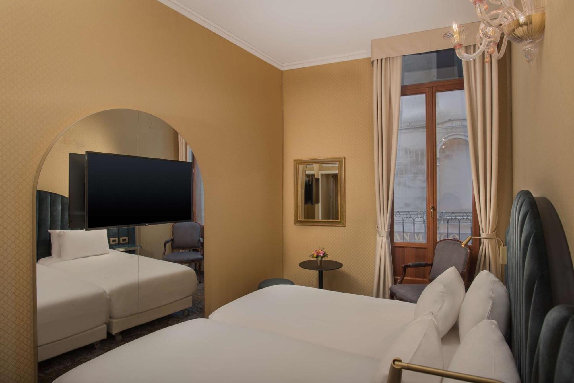 Hotel Nh Santa Lucia Venetië
