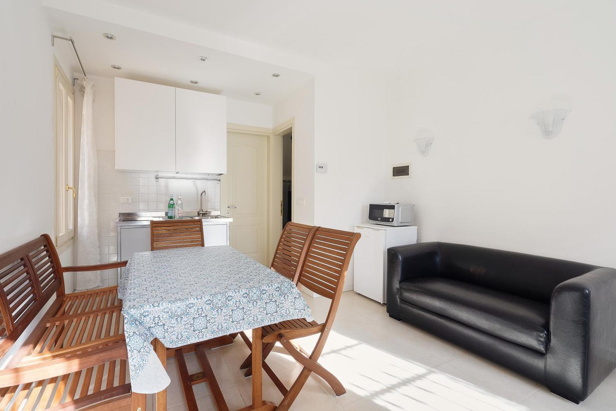 Dorsoduro Apartment Venice