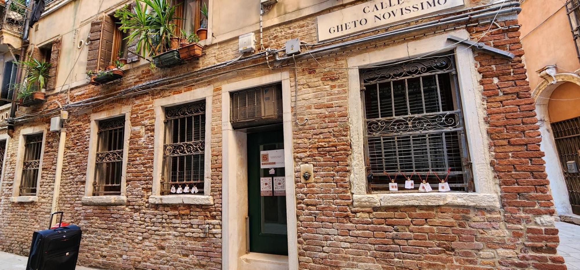 5 Schei De Mona Tourist Lease In Cannaregio Sestiere In Inside The Oldest Jewish Ghetto Worldwide * Venetië