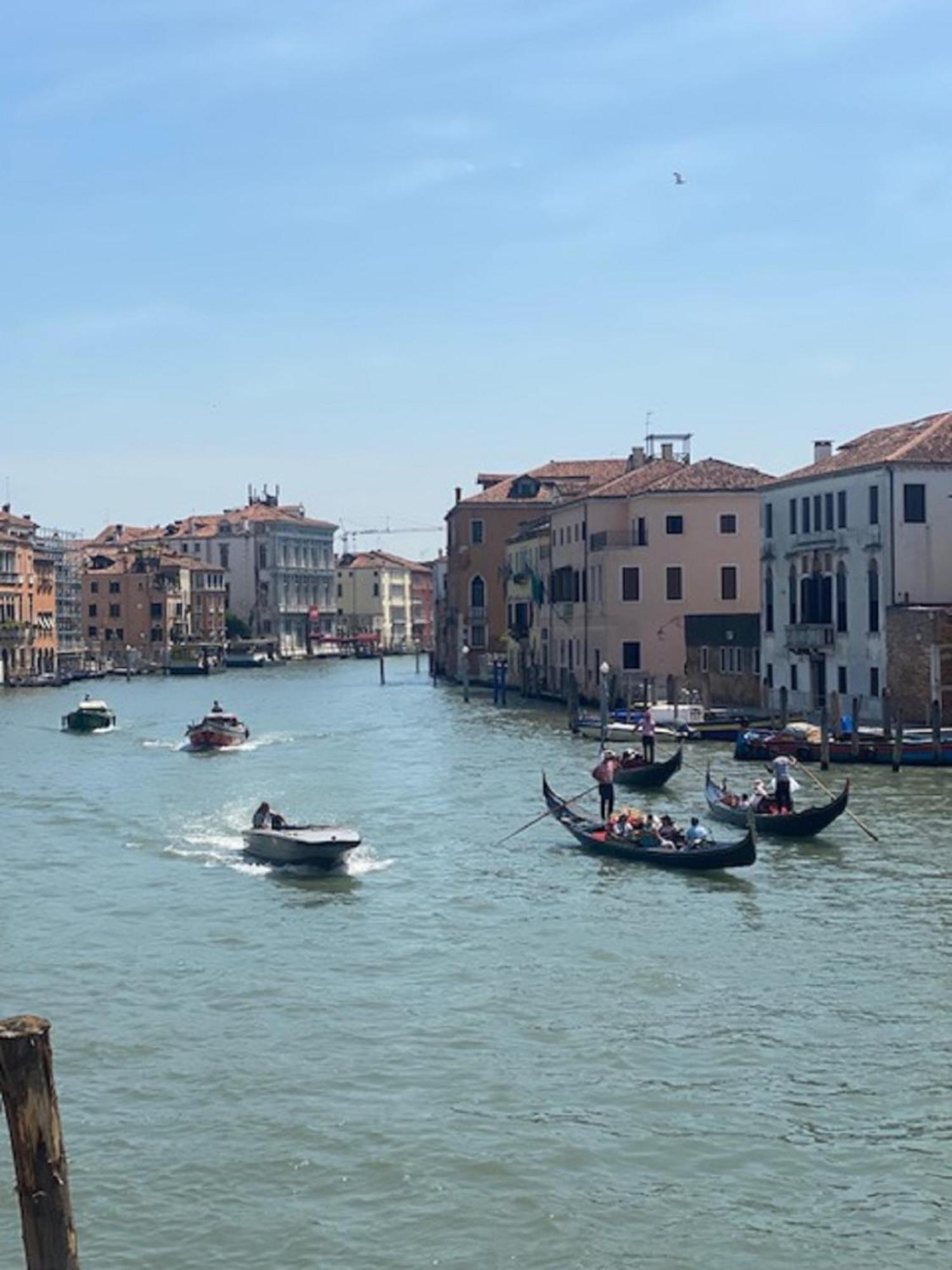 Apartment Palace Canal View By Wonderful Italy