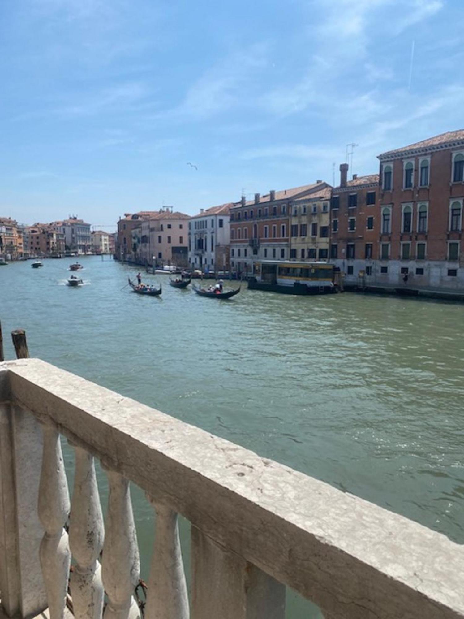 Apartment Palace Canal View By Wonderful Italy